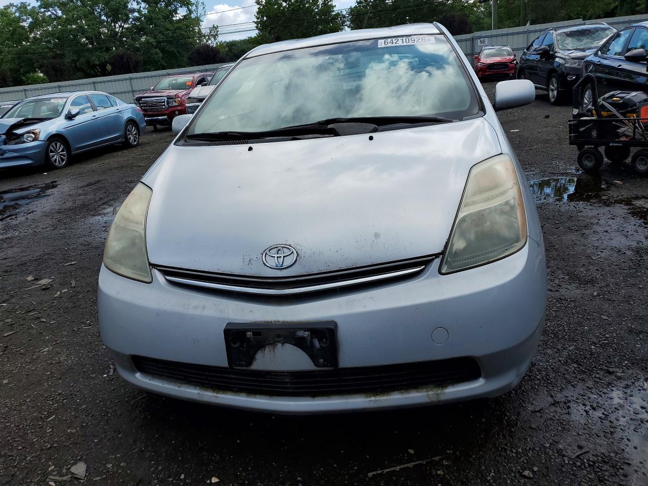 2006 Toyota Prius Base Silver vin: JTDKB20U367077978