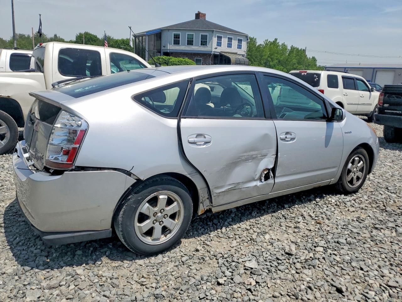 2006 Toyota Prius Base Silver vin: JTDKB20U367507024