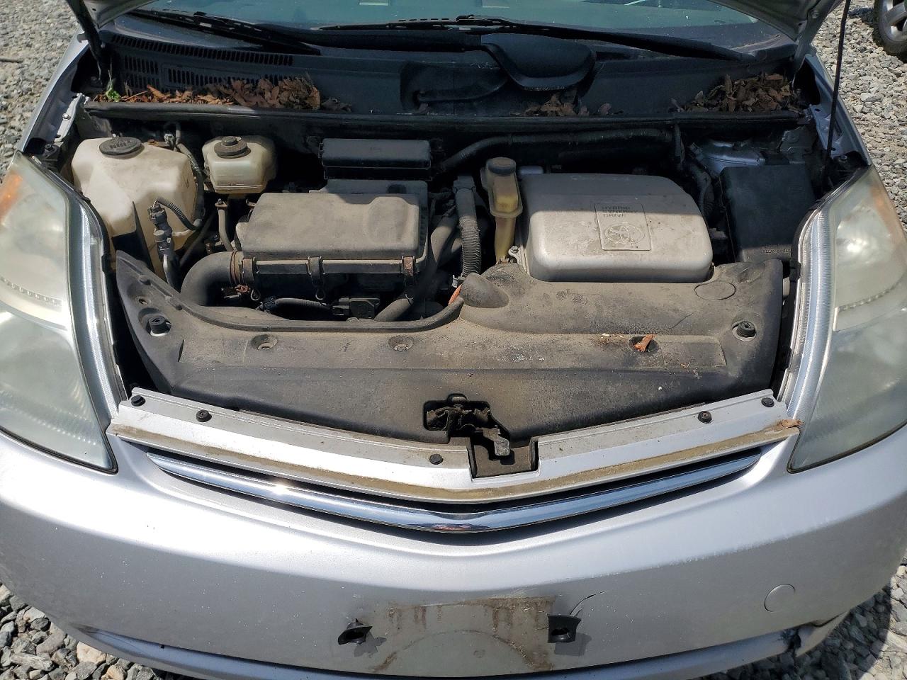 2006 Toyota Prius Base Silver vin: JTDKB20U367507024