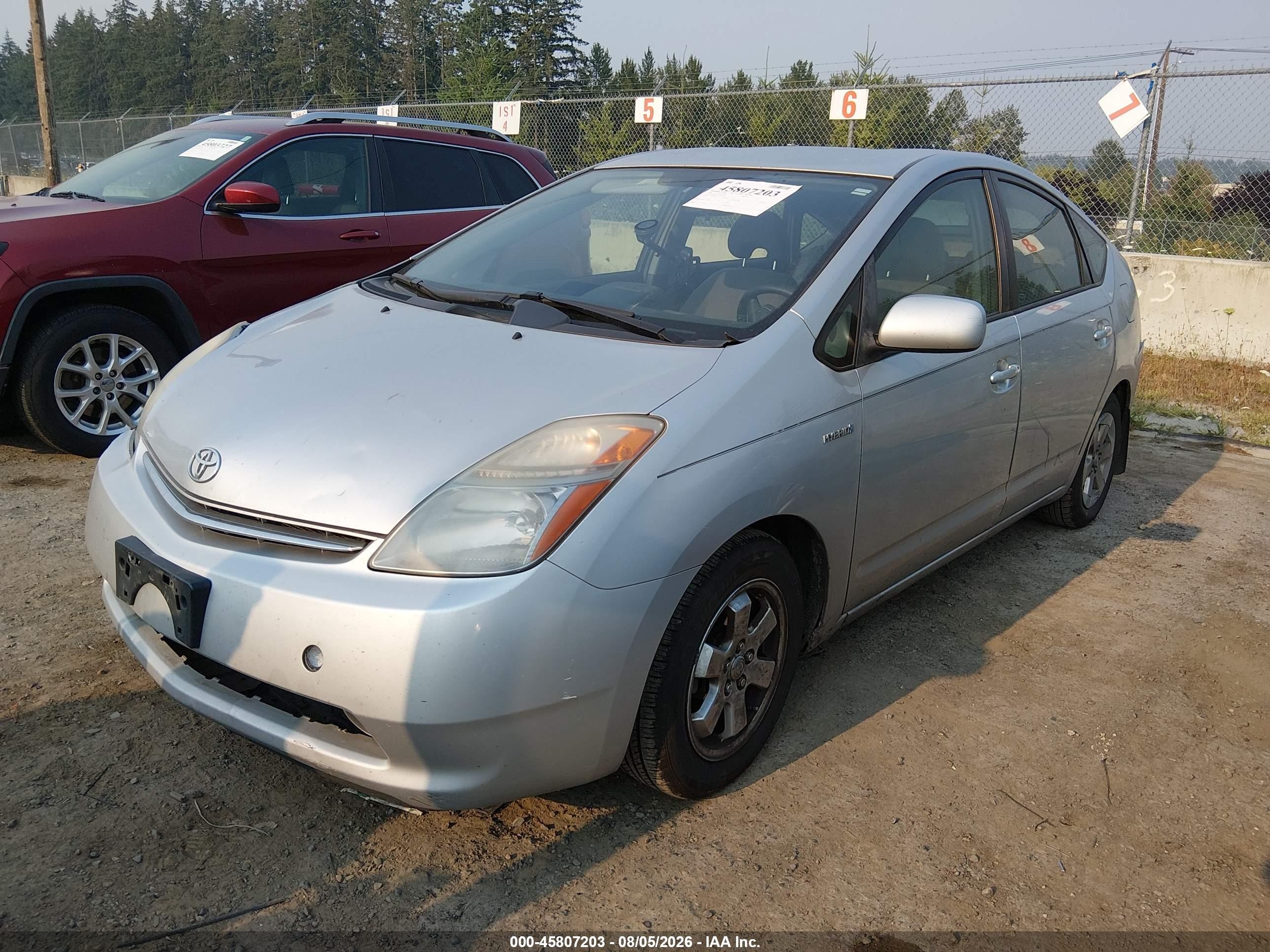 2006 Toyota Prius   Silver vin: JTDKB20U367526530
