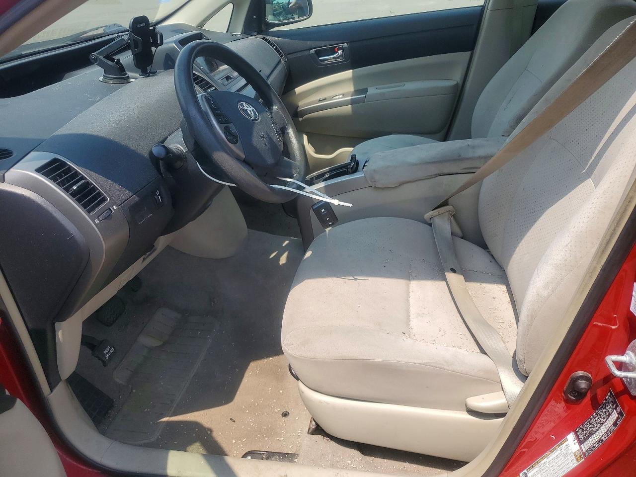 2006 Toyota Prius Base Red vin: JTDKB20U367536409