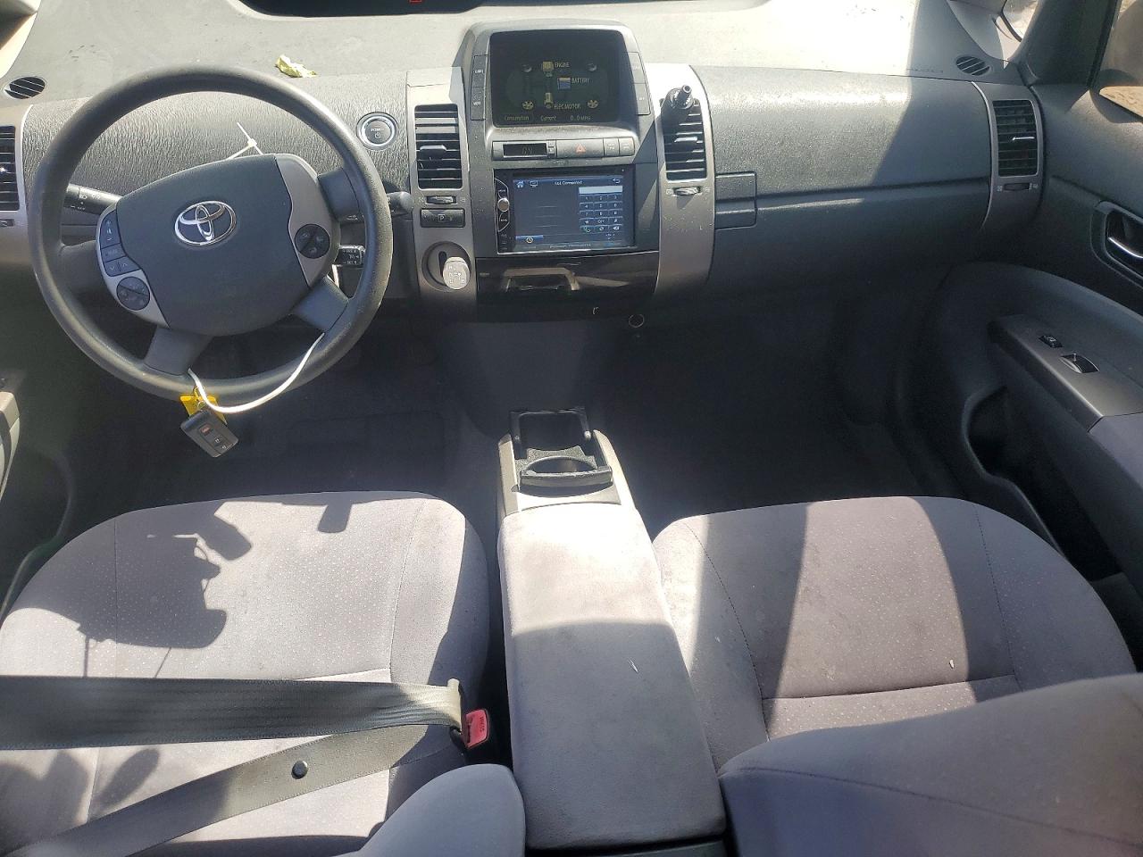 2007 Toyota Prius Base White vin: JTDKB20U373203510