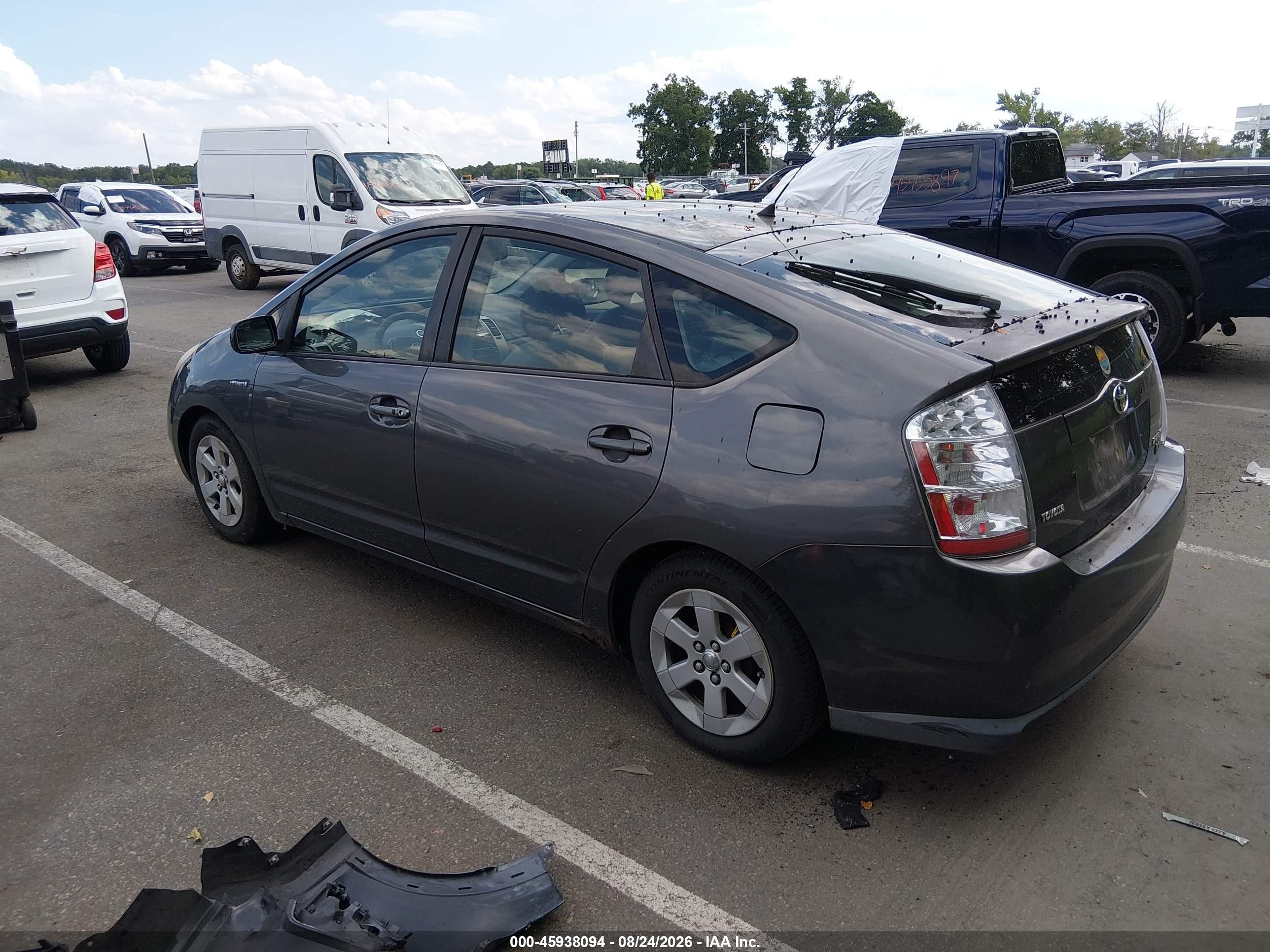 2007 Toyota Prius   Gray vin: JTDKB20U373240508