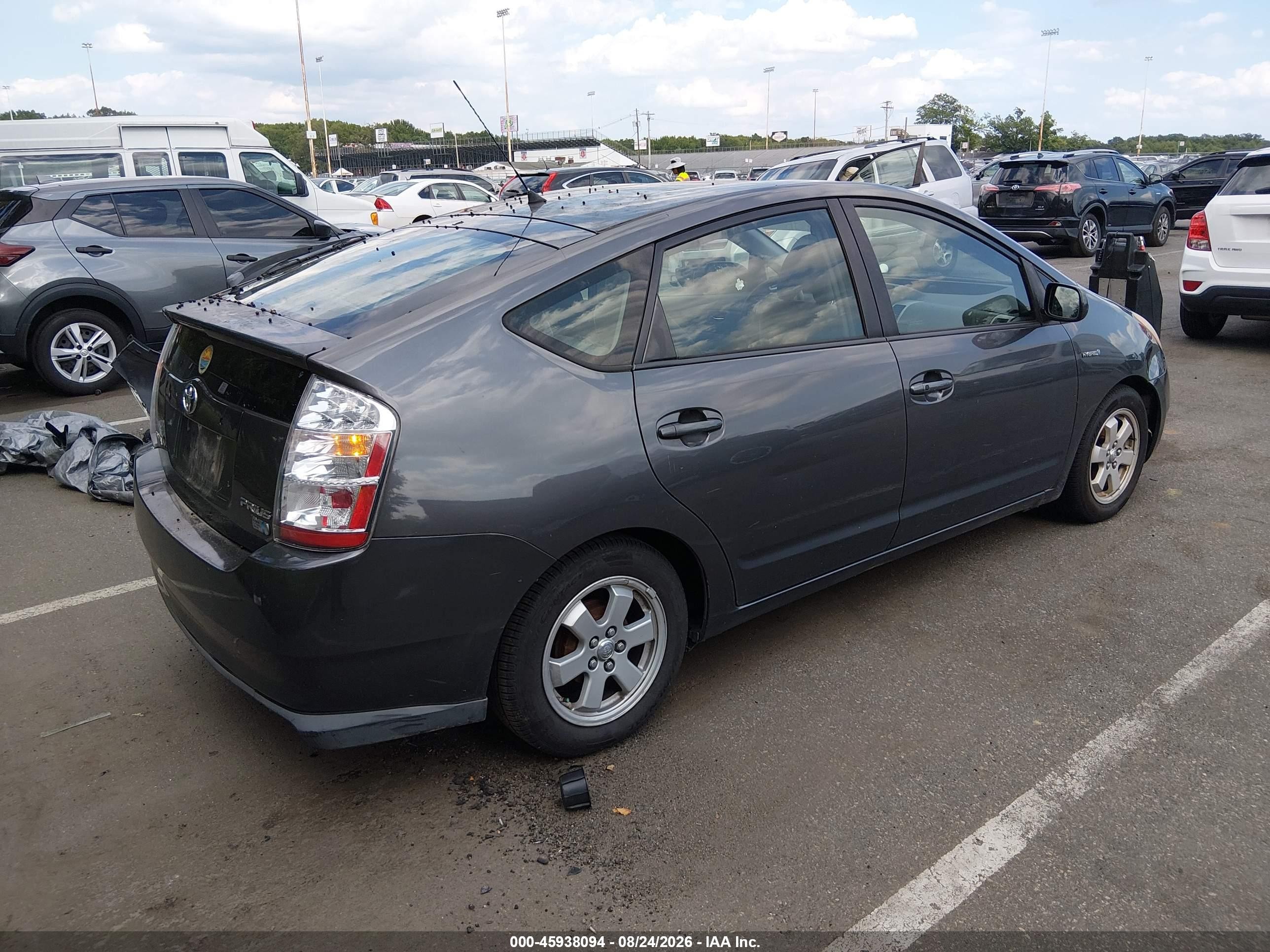 2007 Toyota Prius   Gray vin: JTDKB20U373240508