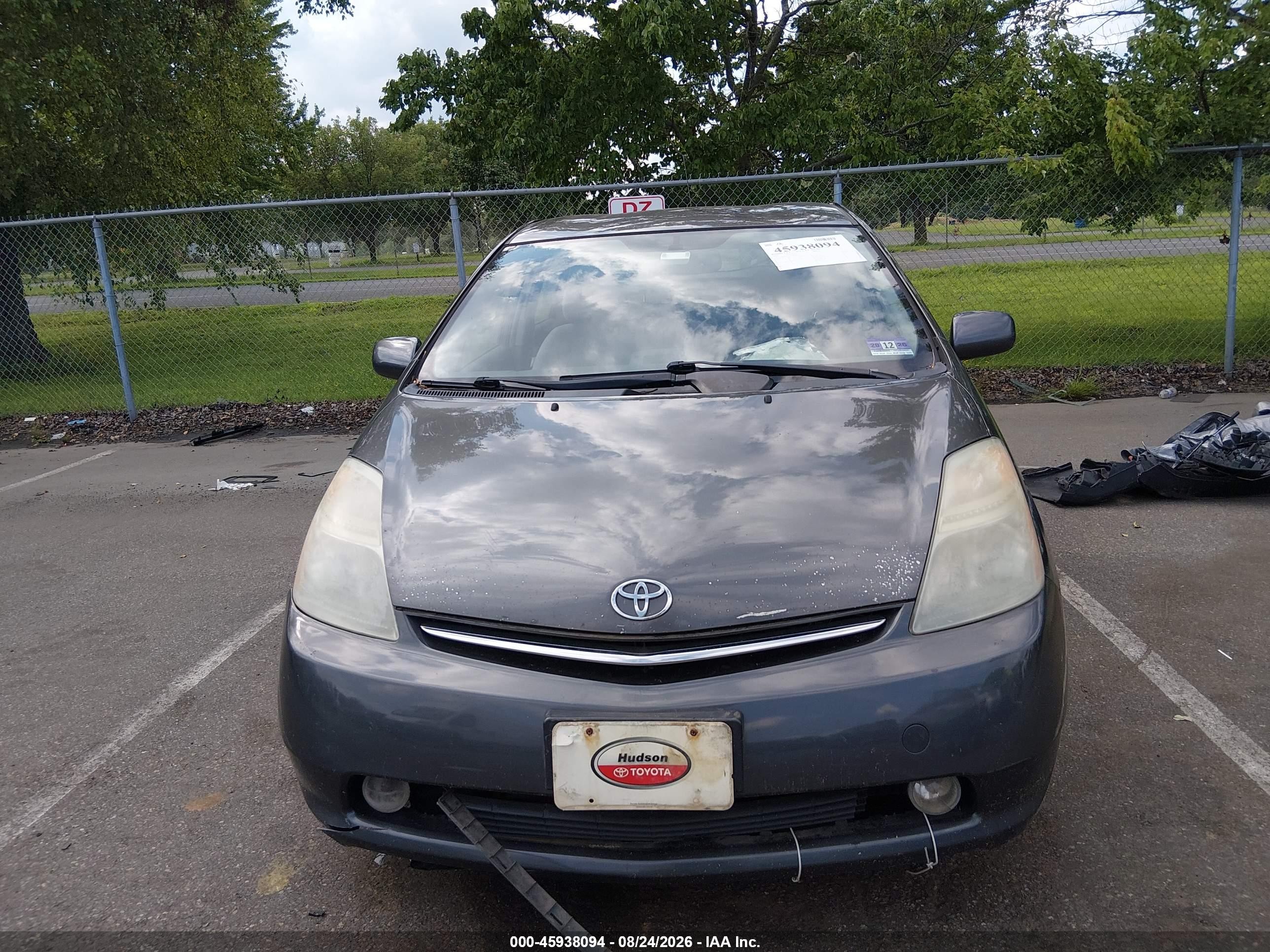 2007 Toyota Prius   Gray vin: JTDKB20U373240508