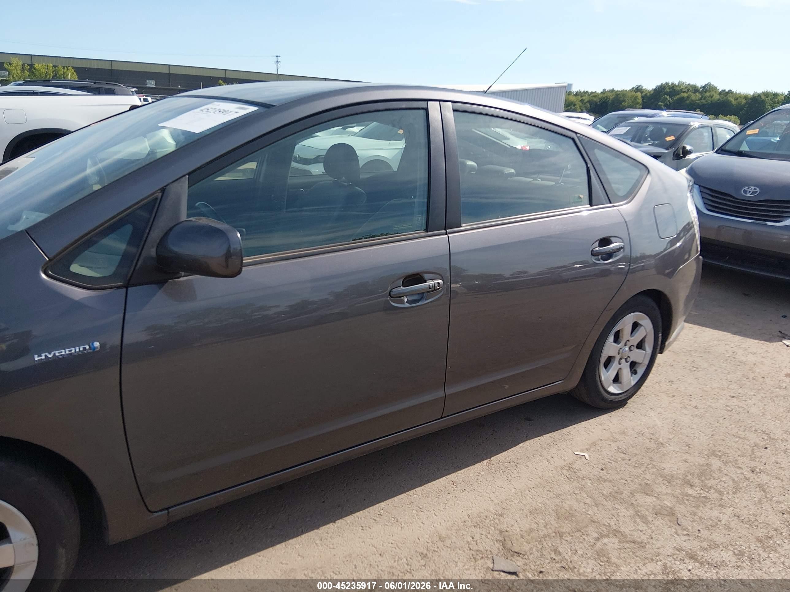 2007 Toyota Prius   Gray vin: JTDKB20U373249967