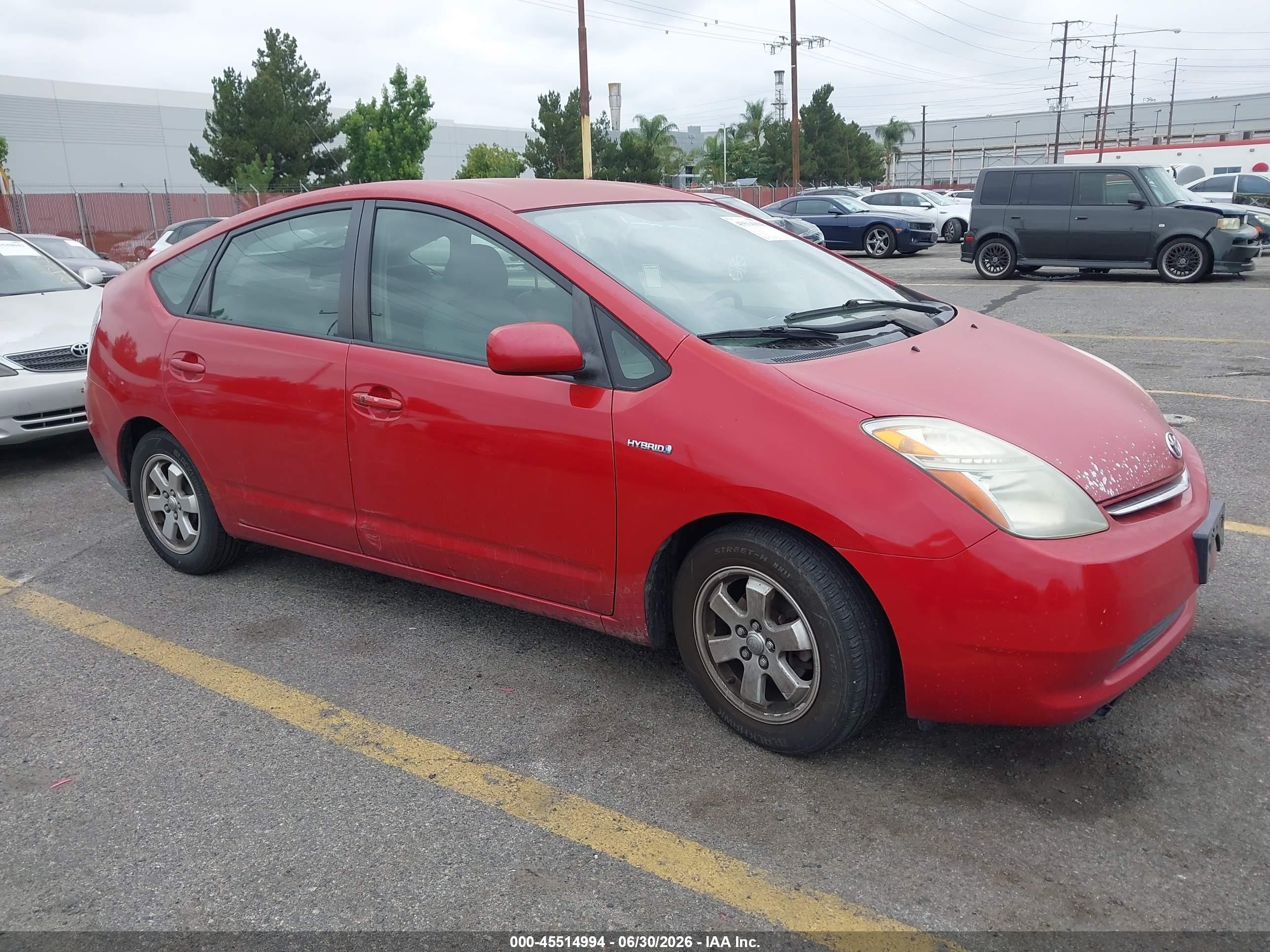 2007 Toyota Prius   Red vin: JTDKB20U373251847