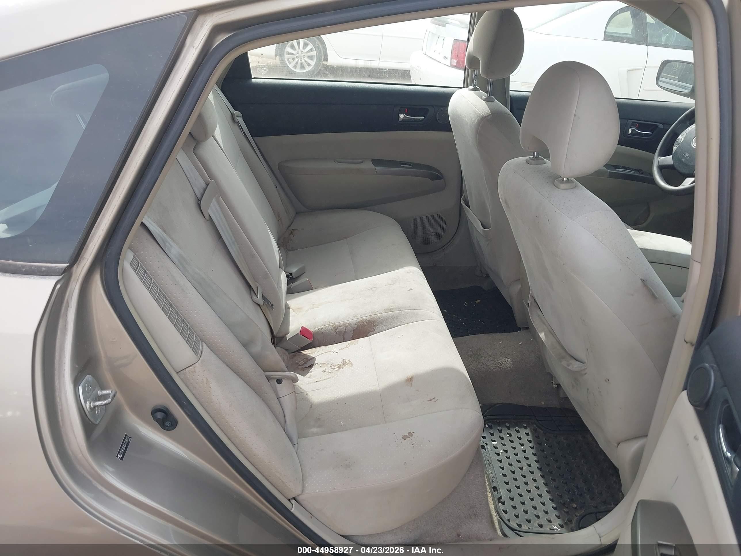 2007 Toyota Prius   Gold vin: JTDKB20U373281723