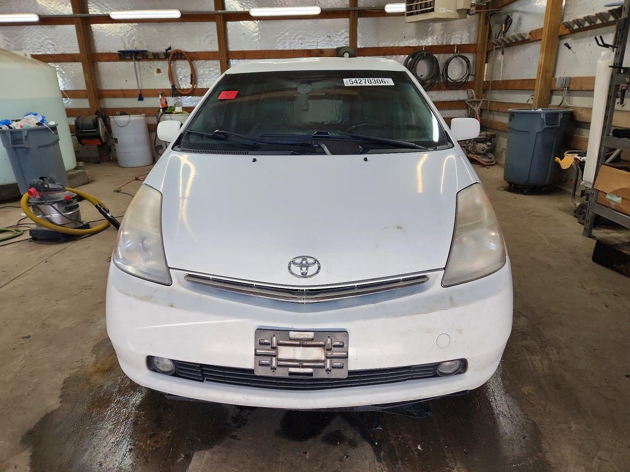2007 Toyota Prius Base Белый vin: JTDKB20U377564860