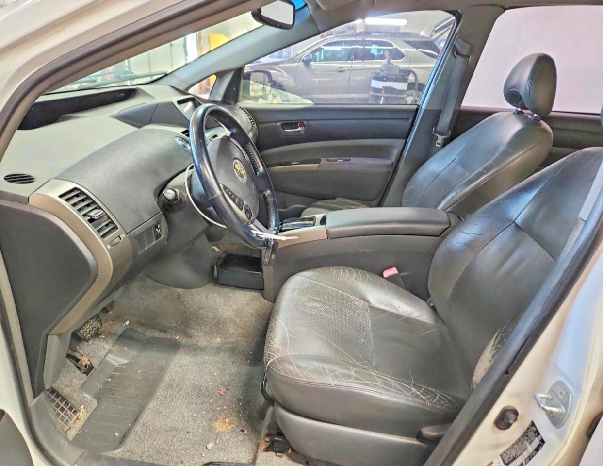 2007 Toyota Prius Base Белый vin: JTDKB20U377564860