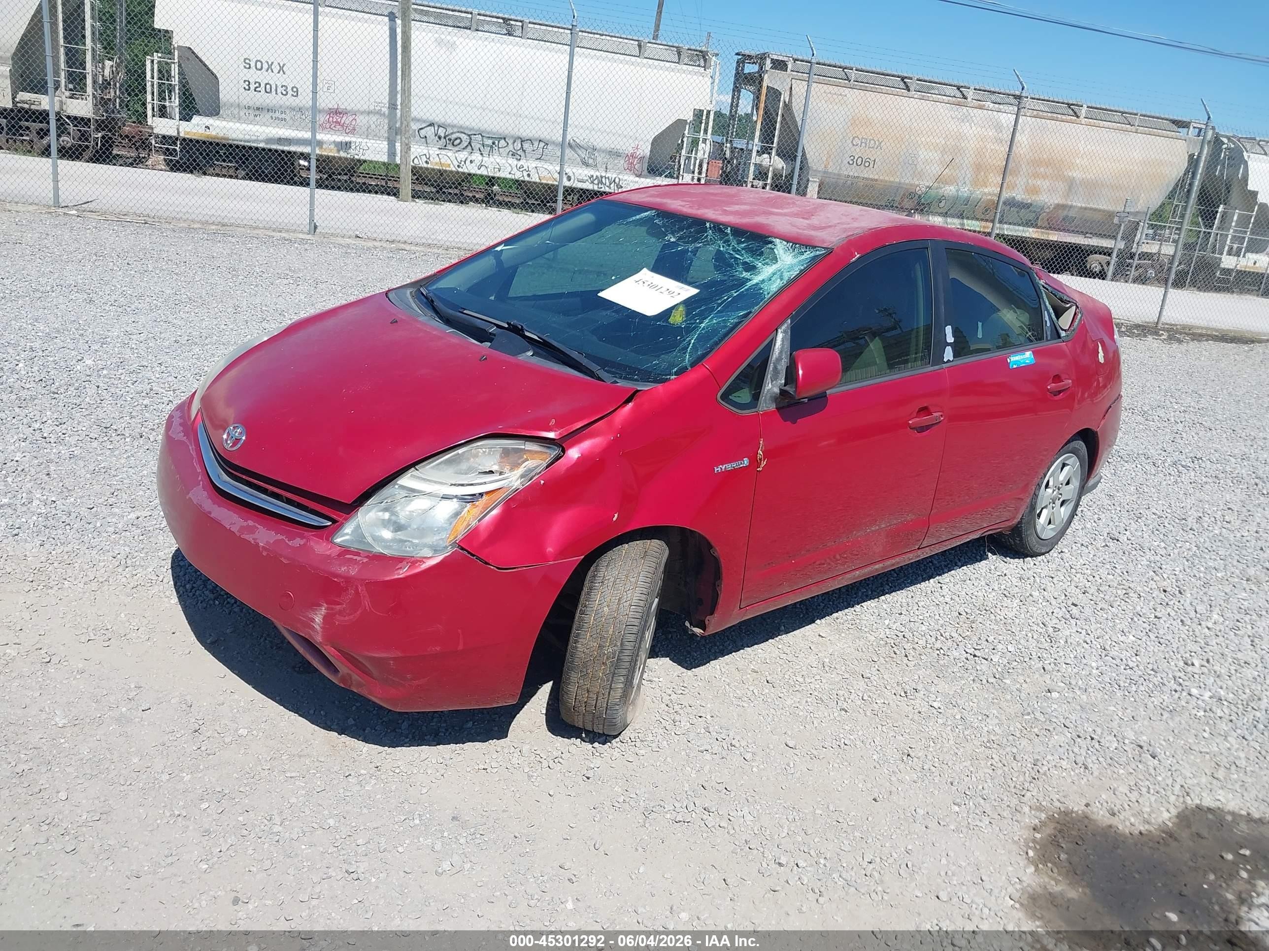 2007 Toyota Prius   Red vin: JTDKB20U377574319