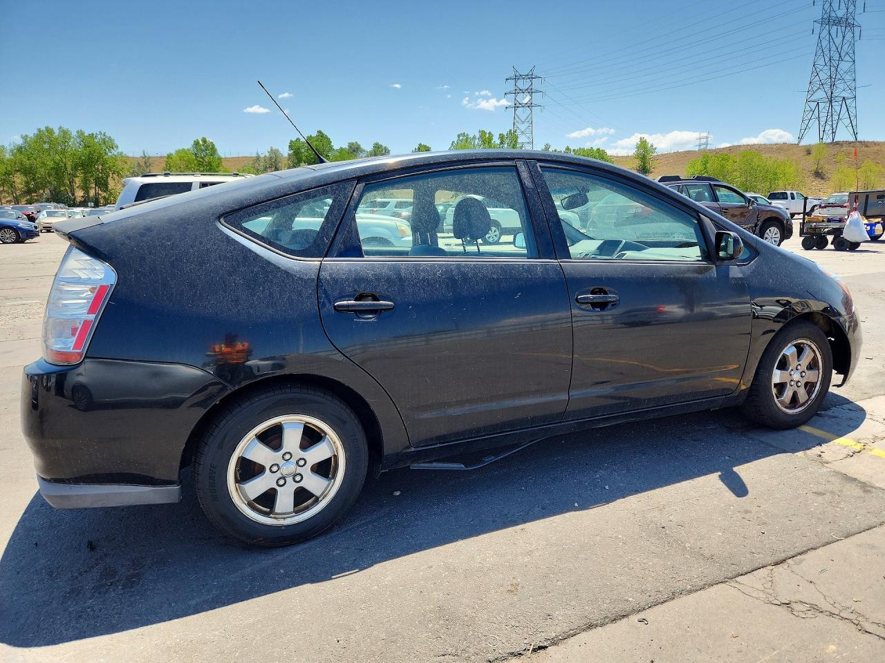 2007 Toyota Prius Base Черный vin: JTDKB20U377588432