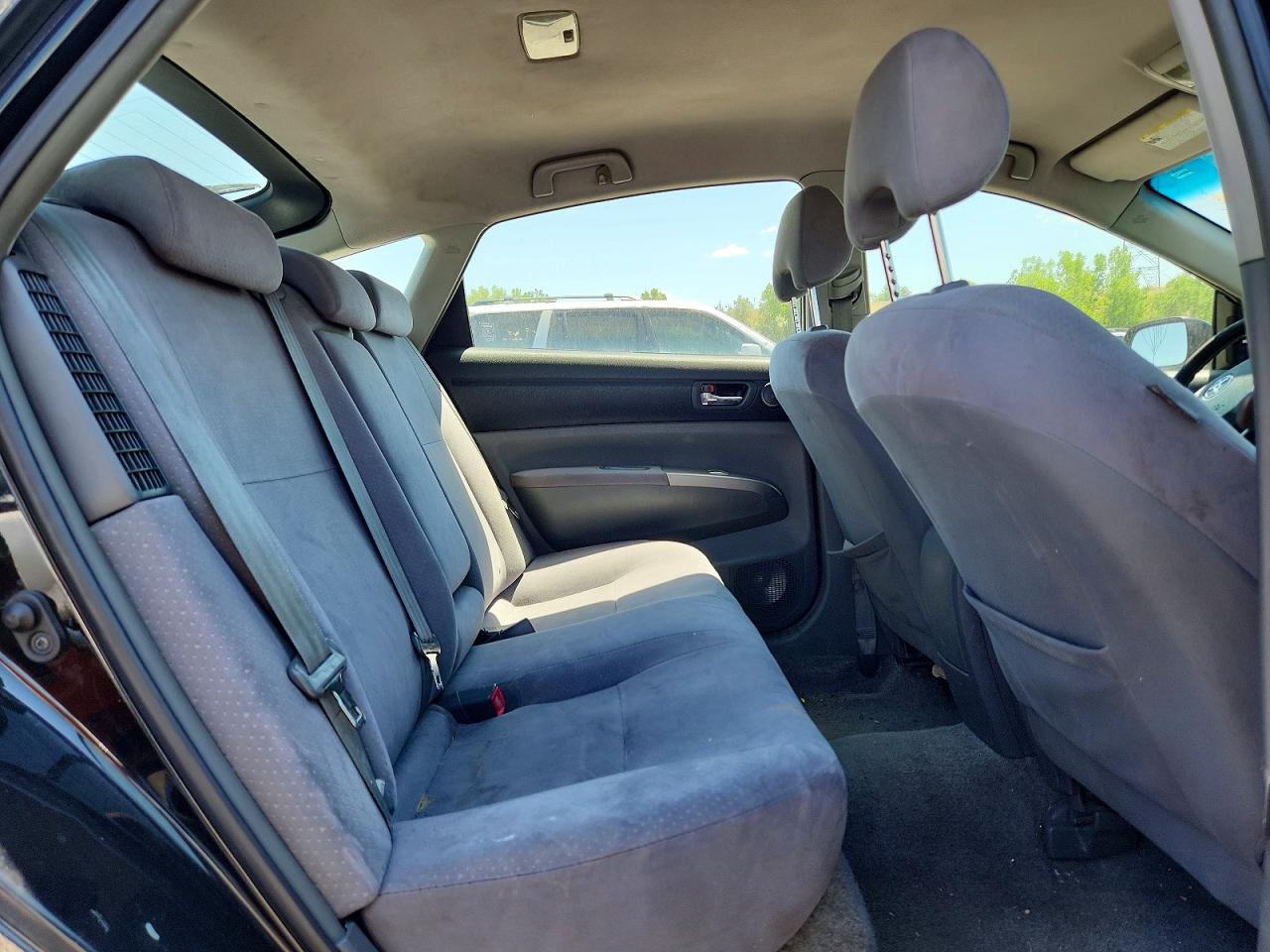 2007 Toyota Prius Base Черный vin: JTDKB20U377588432