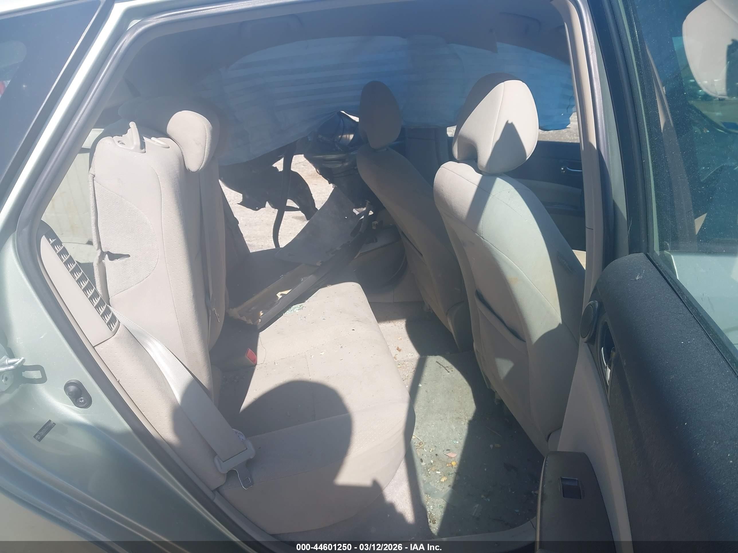 2007 Toyota Prius   Серебряный vin: JTDKB20U377596644
