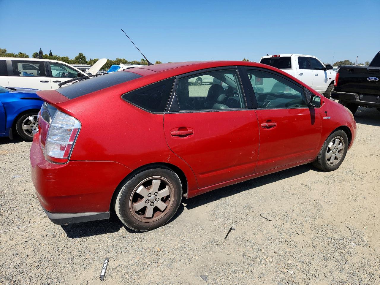 2007 Toyota Prius Base Red vin: JTDKB20U377606766