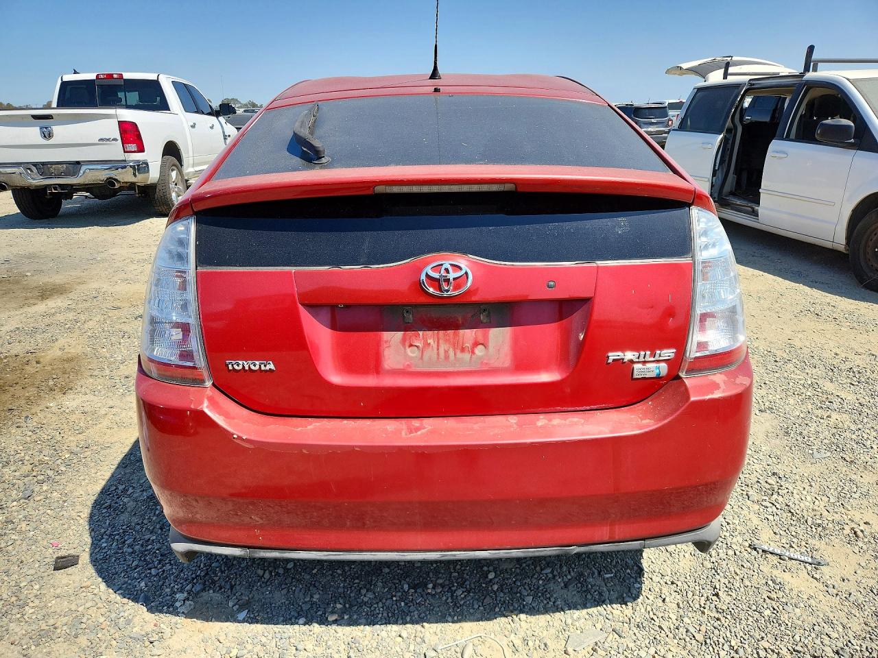 2007 Toyota Prius Base Red vin: JTDKB20U377606766