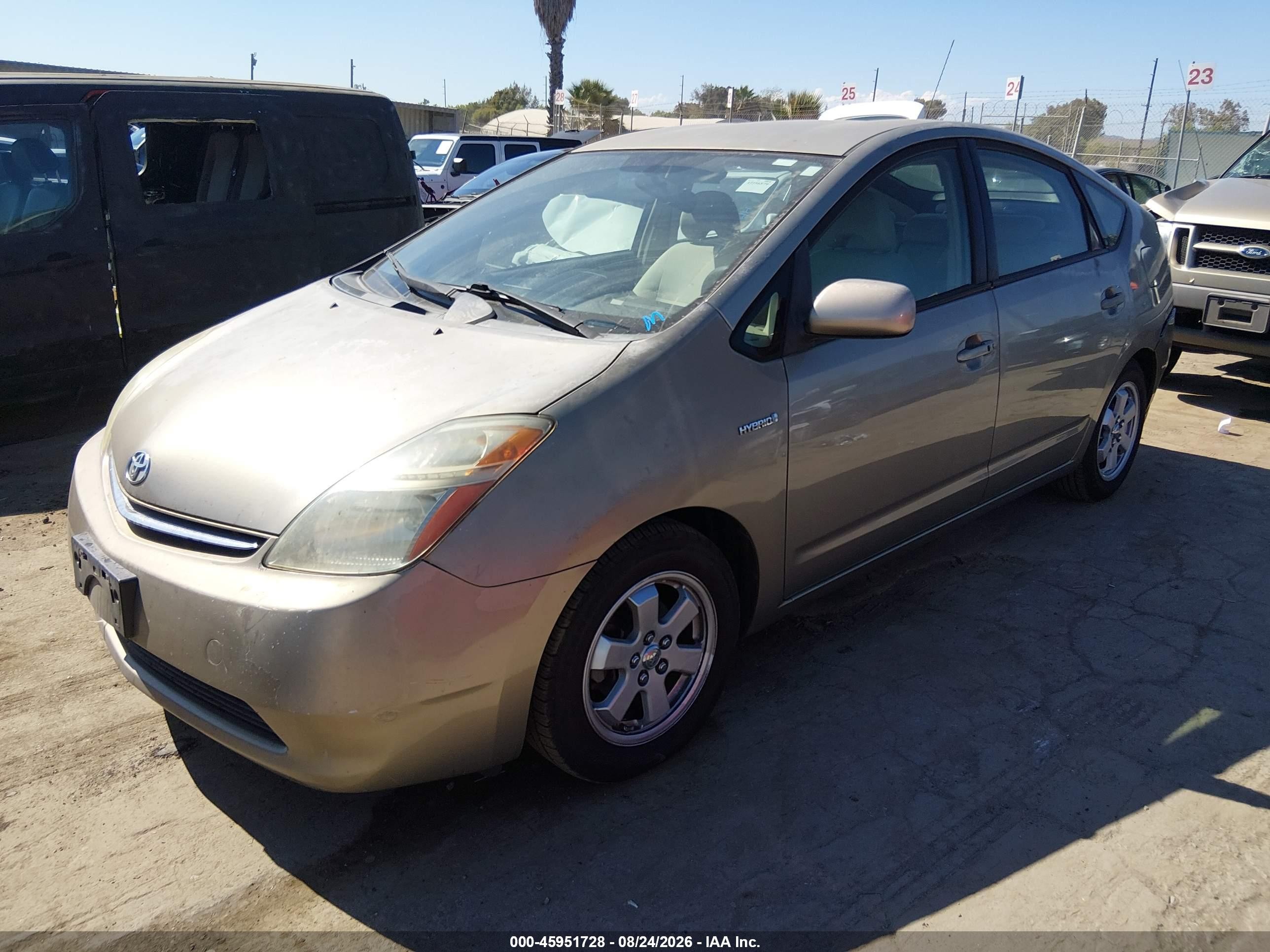 2007 Toyota Prius   Beige vin: JTDKB20U377611529
