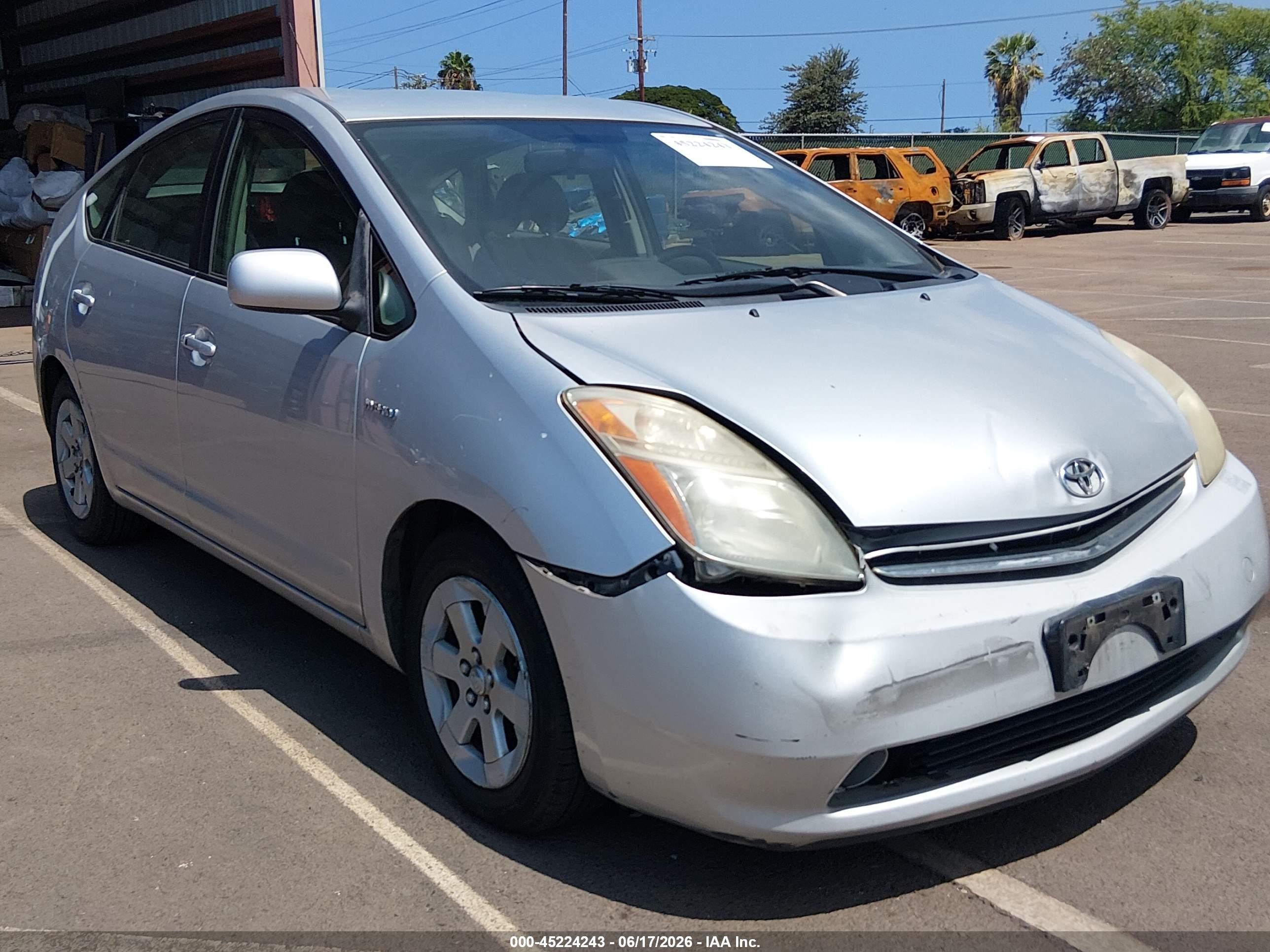2007 Toyota Prius Touring Серебряный vin: JTDKB20U377625673
