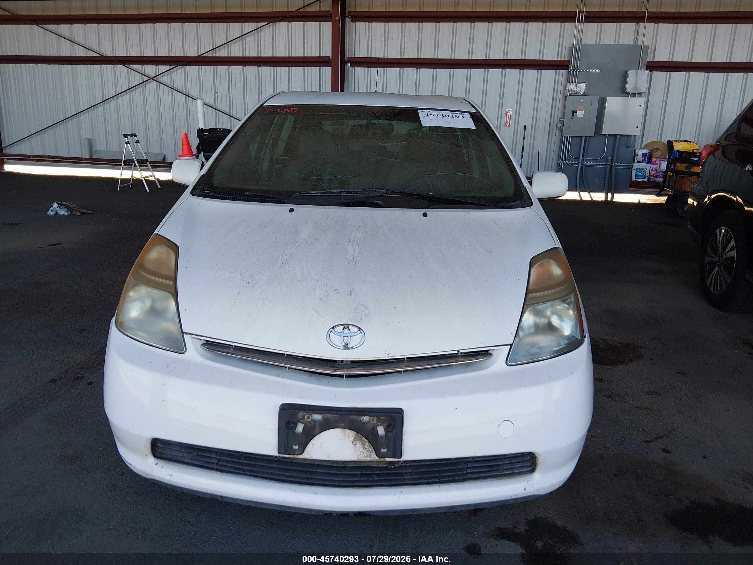 2007 Toyota Prius   Белый vin: JTDKB20U377656194