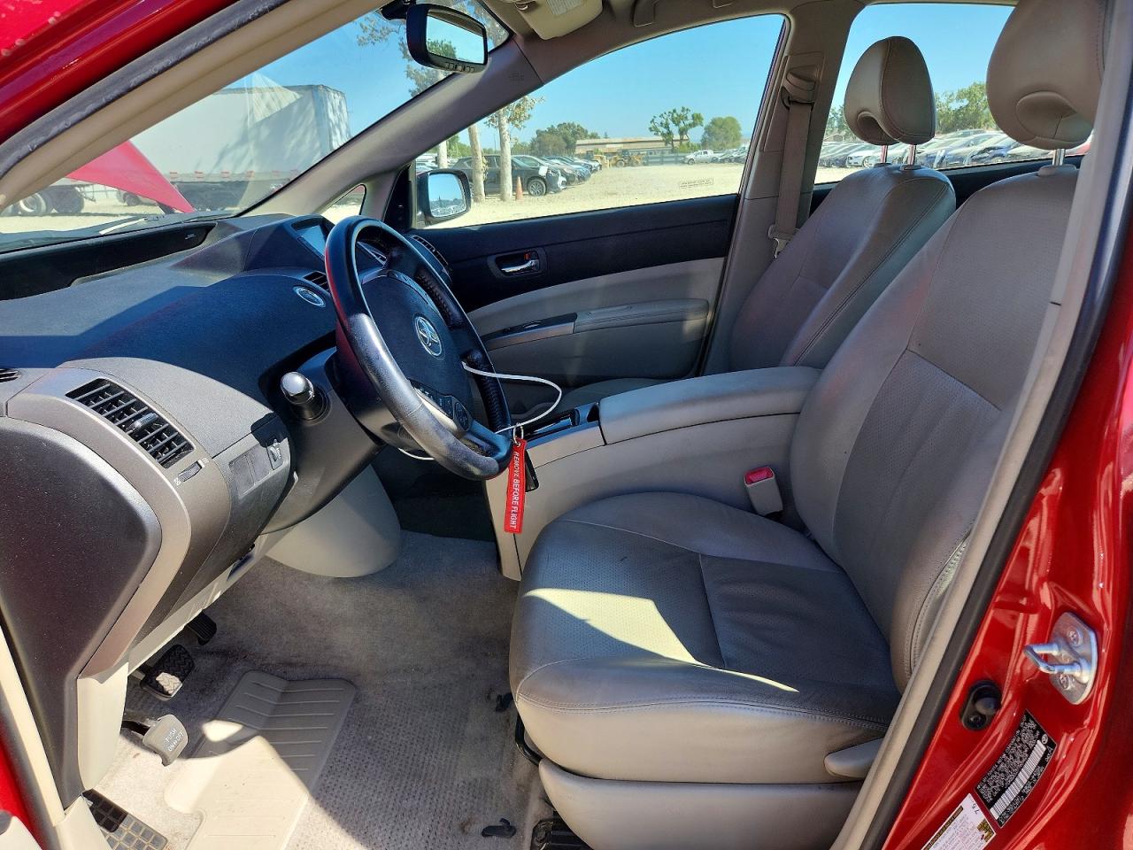 2007 Toyota Prius Base Красный vin: JTDKB20U377659628
