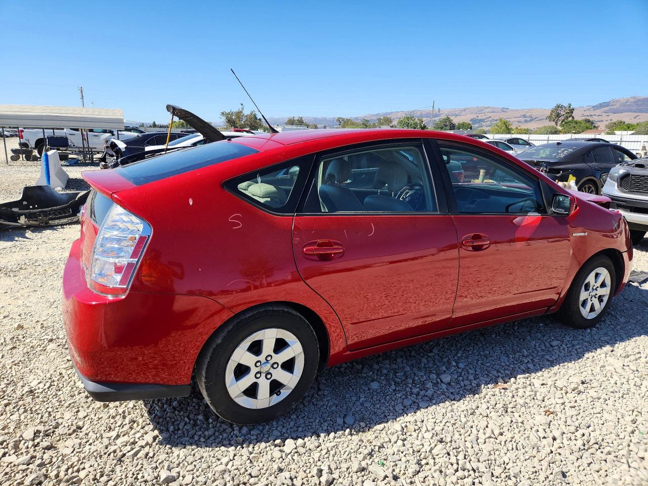 2007 Toyota Prius Base Красный vin: JTDKB20U377659628
