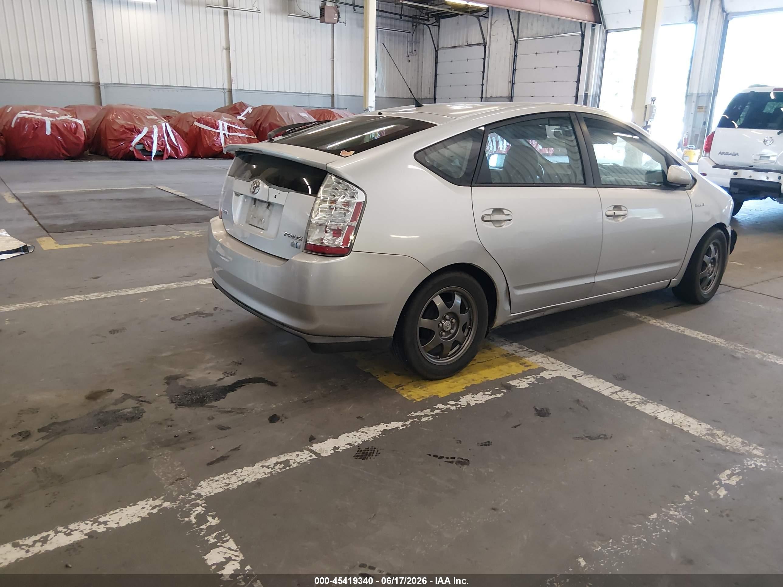 2007 Toyota Prius Touring Silver vin: JTDKB20U377673299
