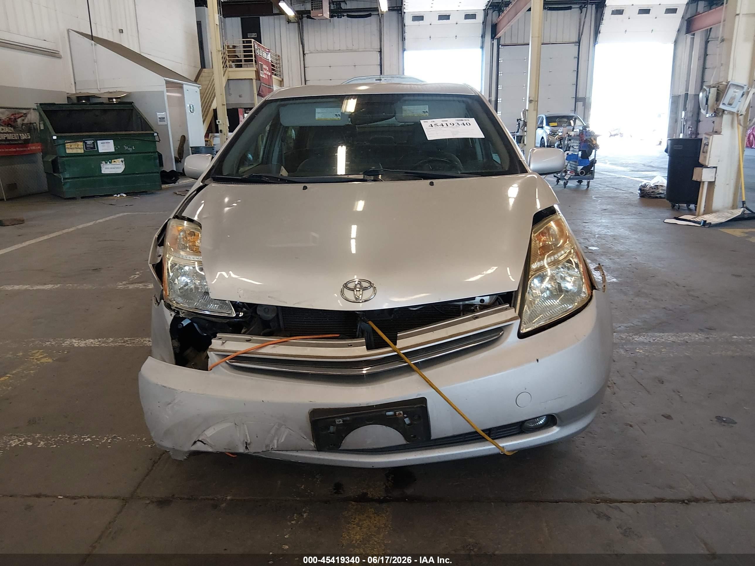 2007 Toyota Prius Touring Silver vin: JTDKB20U377673299