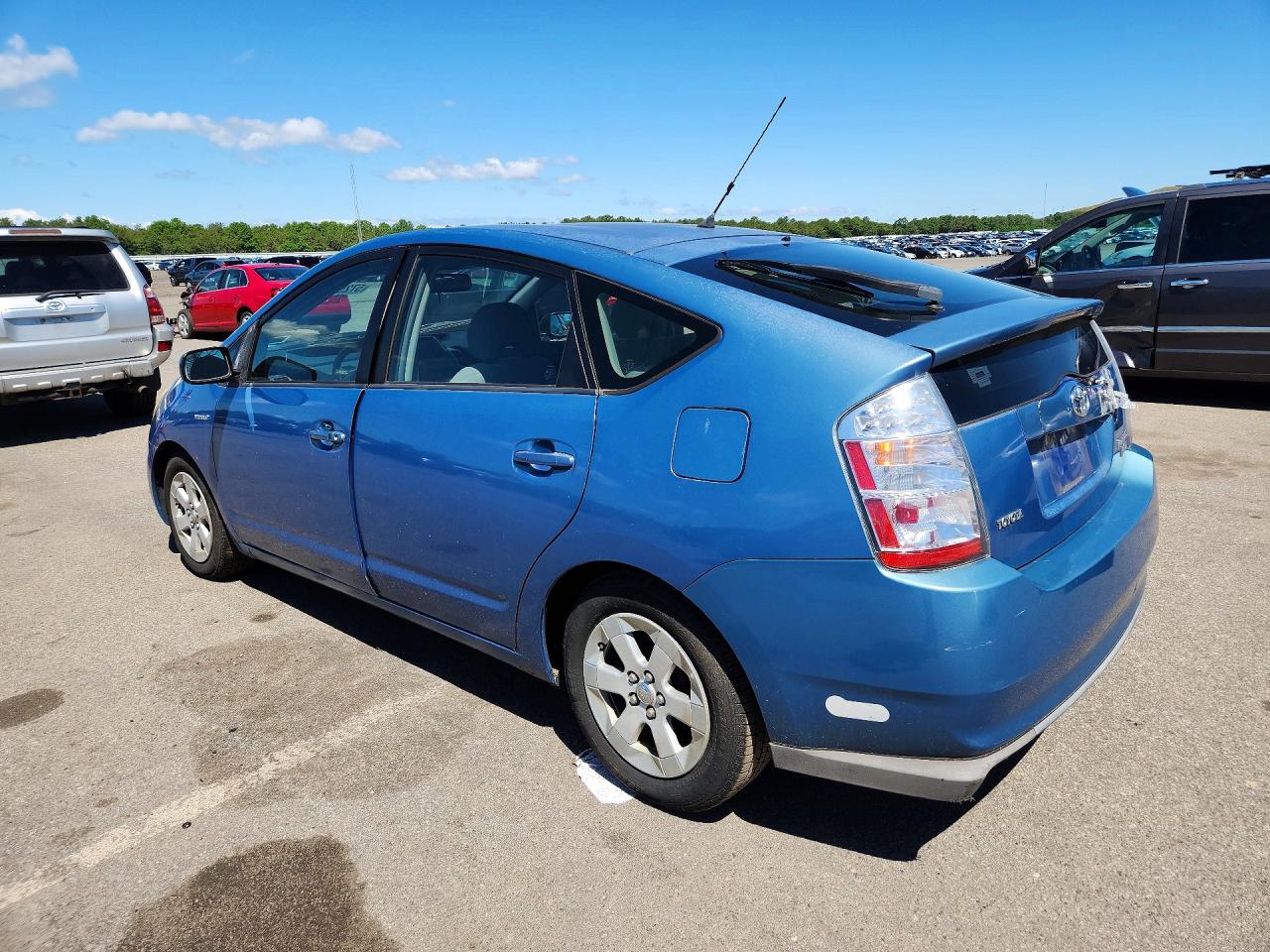 2007 Toyota Prius Base Blue vin: JTDKB20U377674226