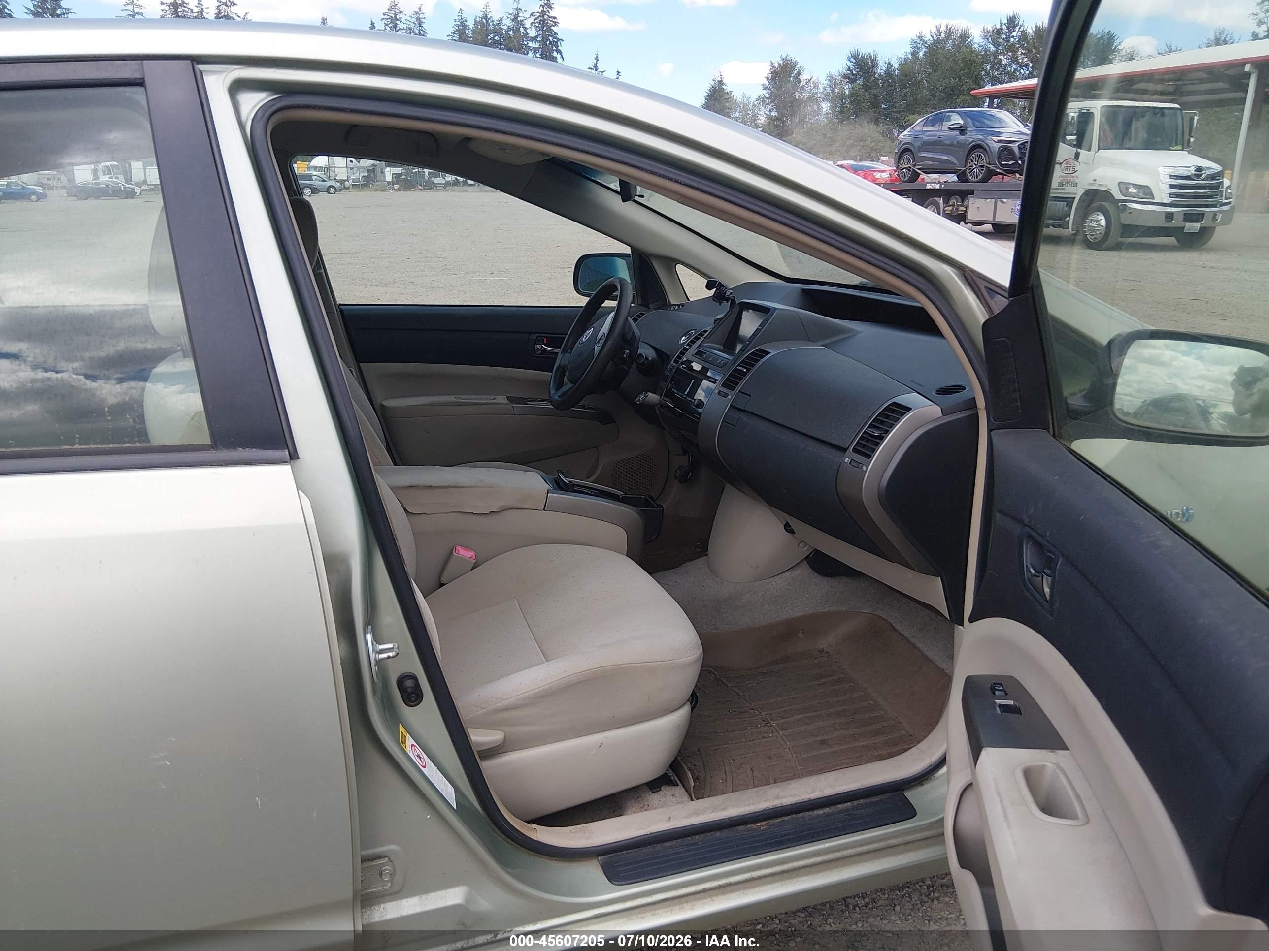2007 Toyota Prius   Green vin: JTDKB20U377678860
