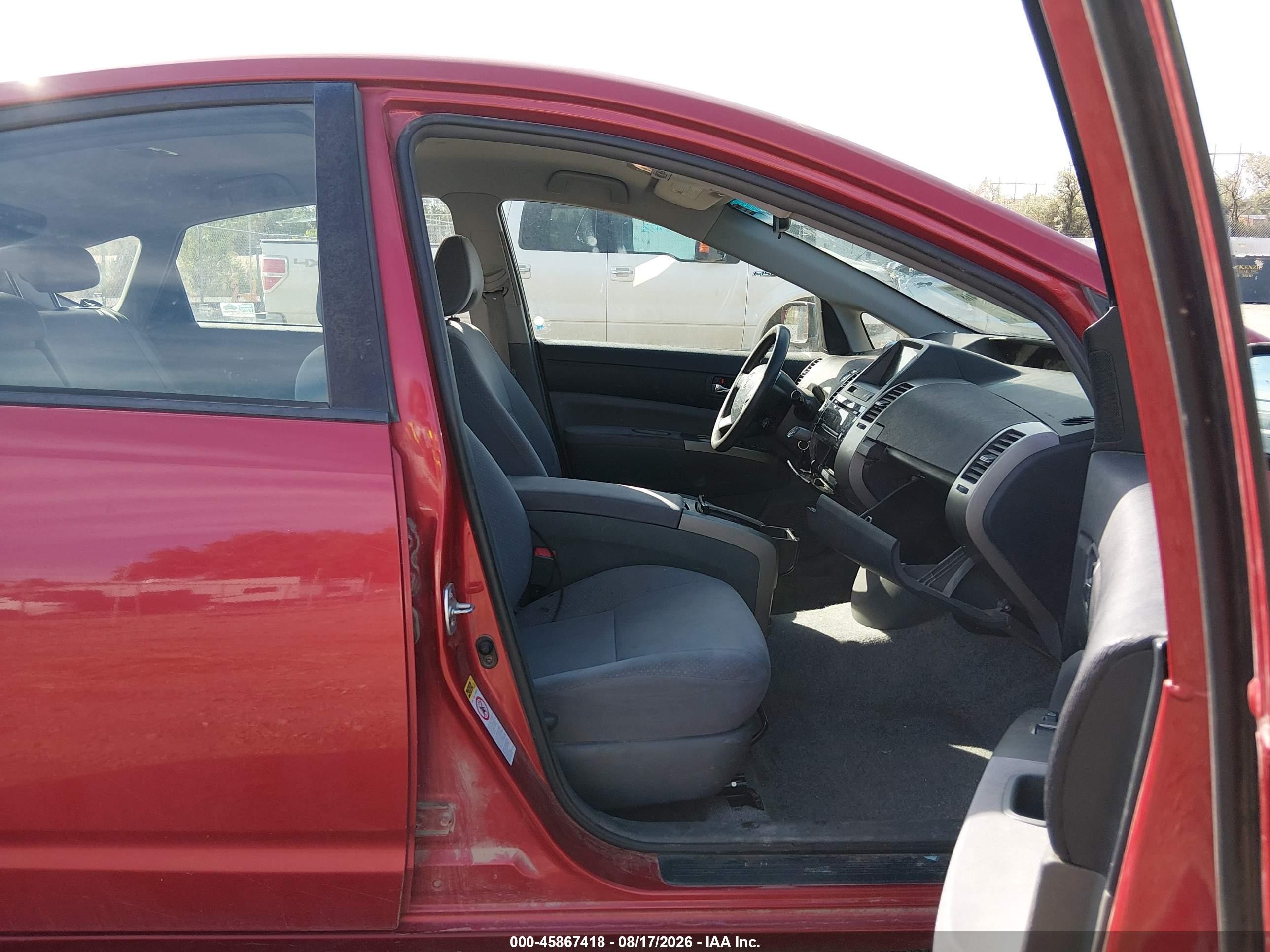 2008 Toyota Prius   Red vin: JTDKB20U383301566