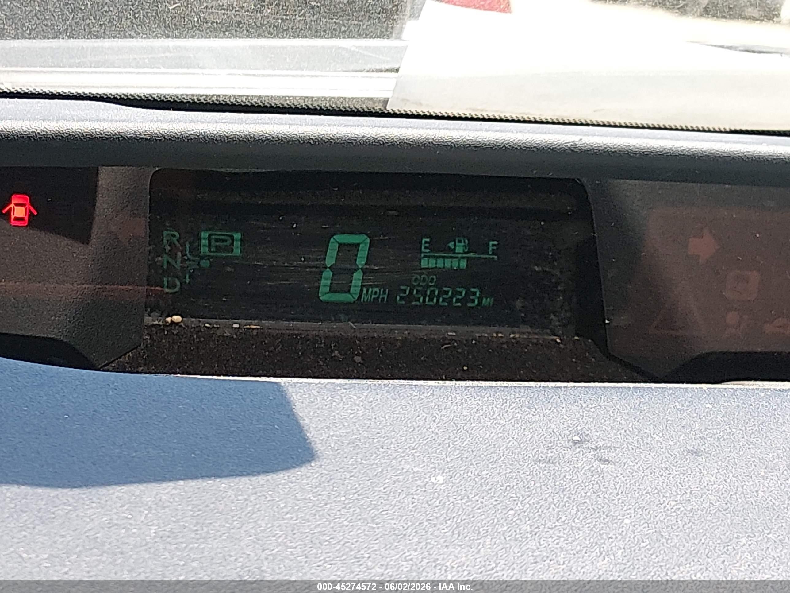 2008 Toyota Prius Touring Red vin: JTDKB20U383312695