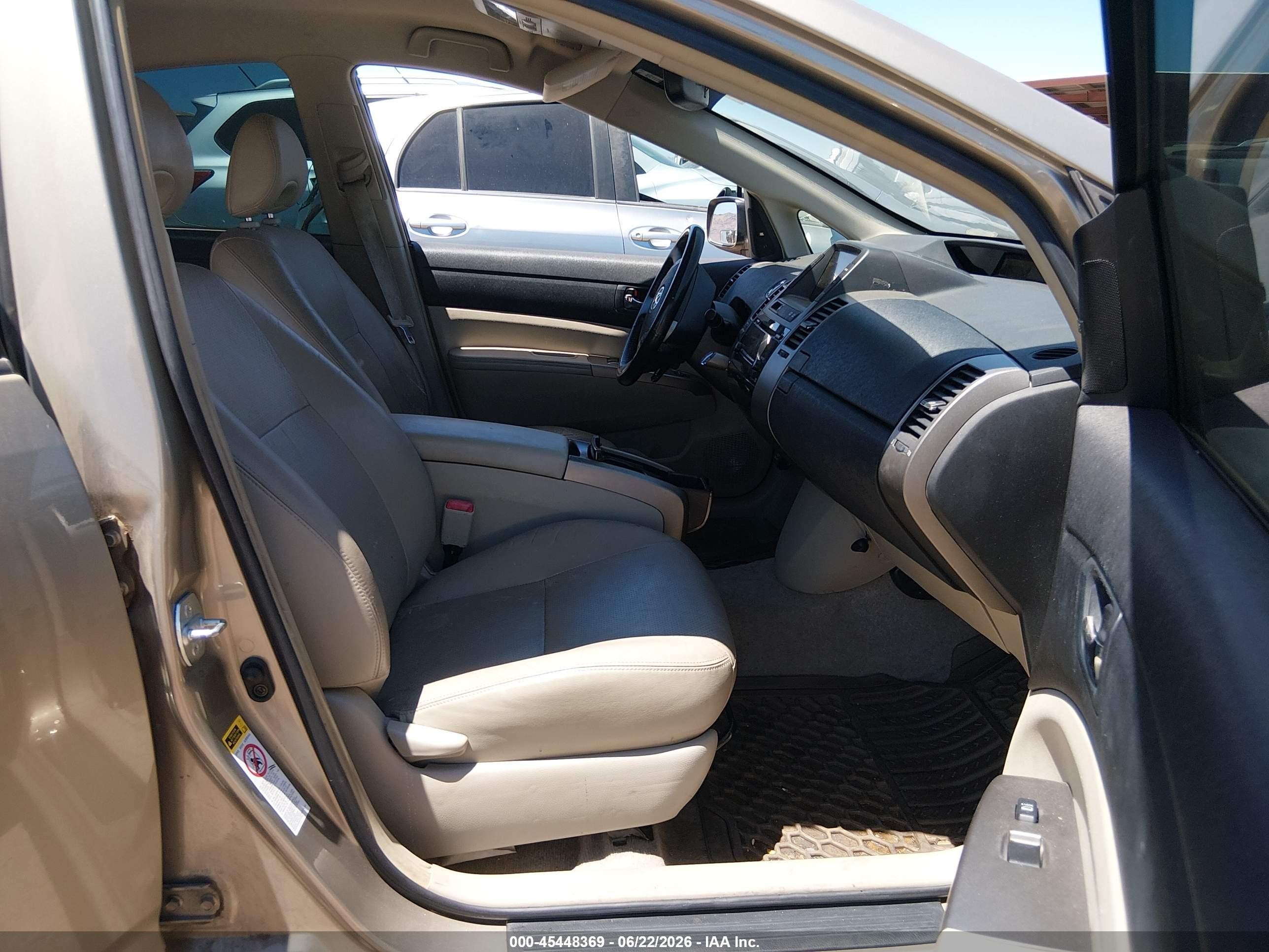 2008 Toyota Prius   Beige vin: JTDKB20U383313989