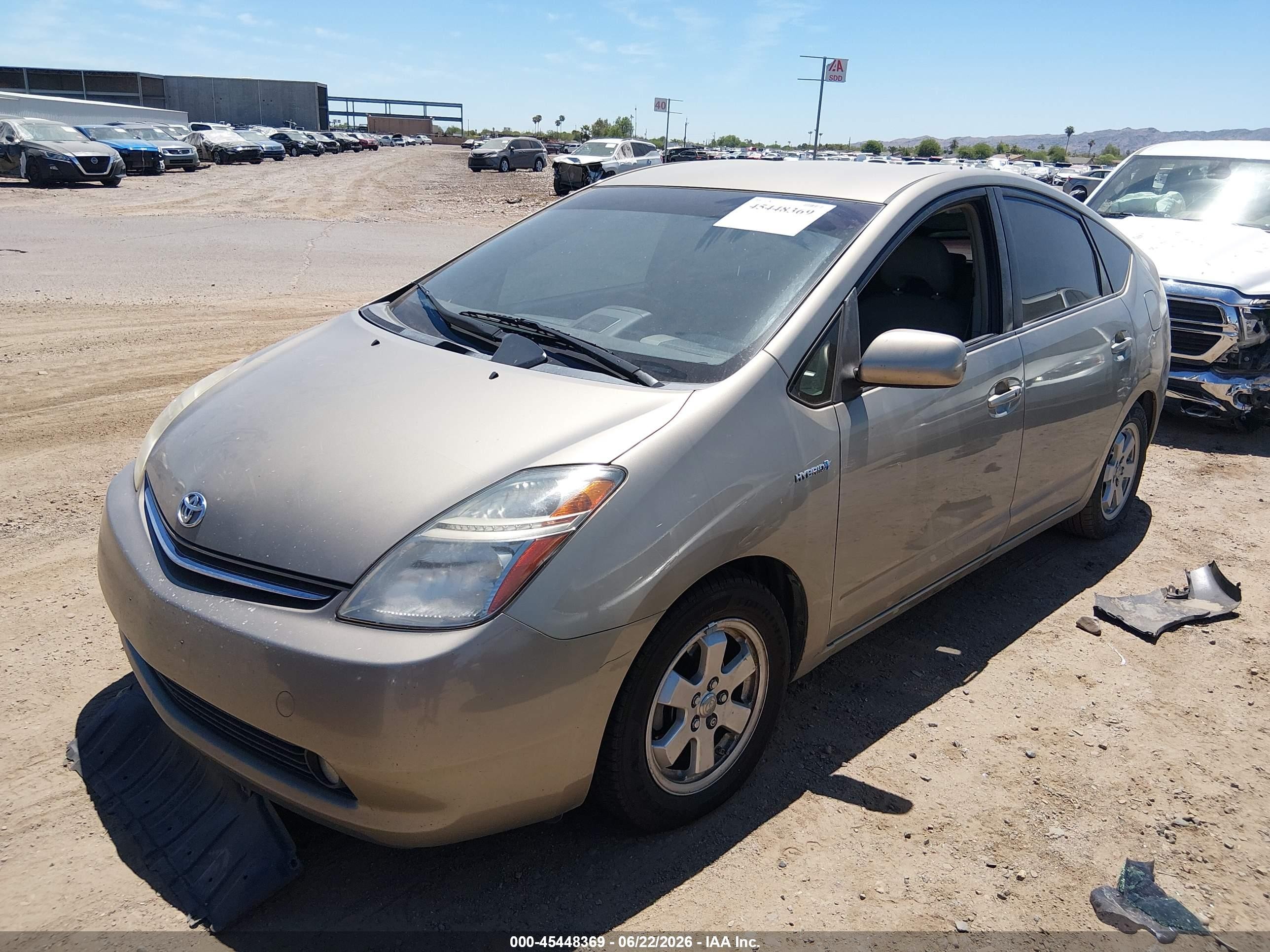 2008 Toyota Prius   Beige vin: JTDKB20U383313989