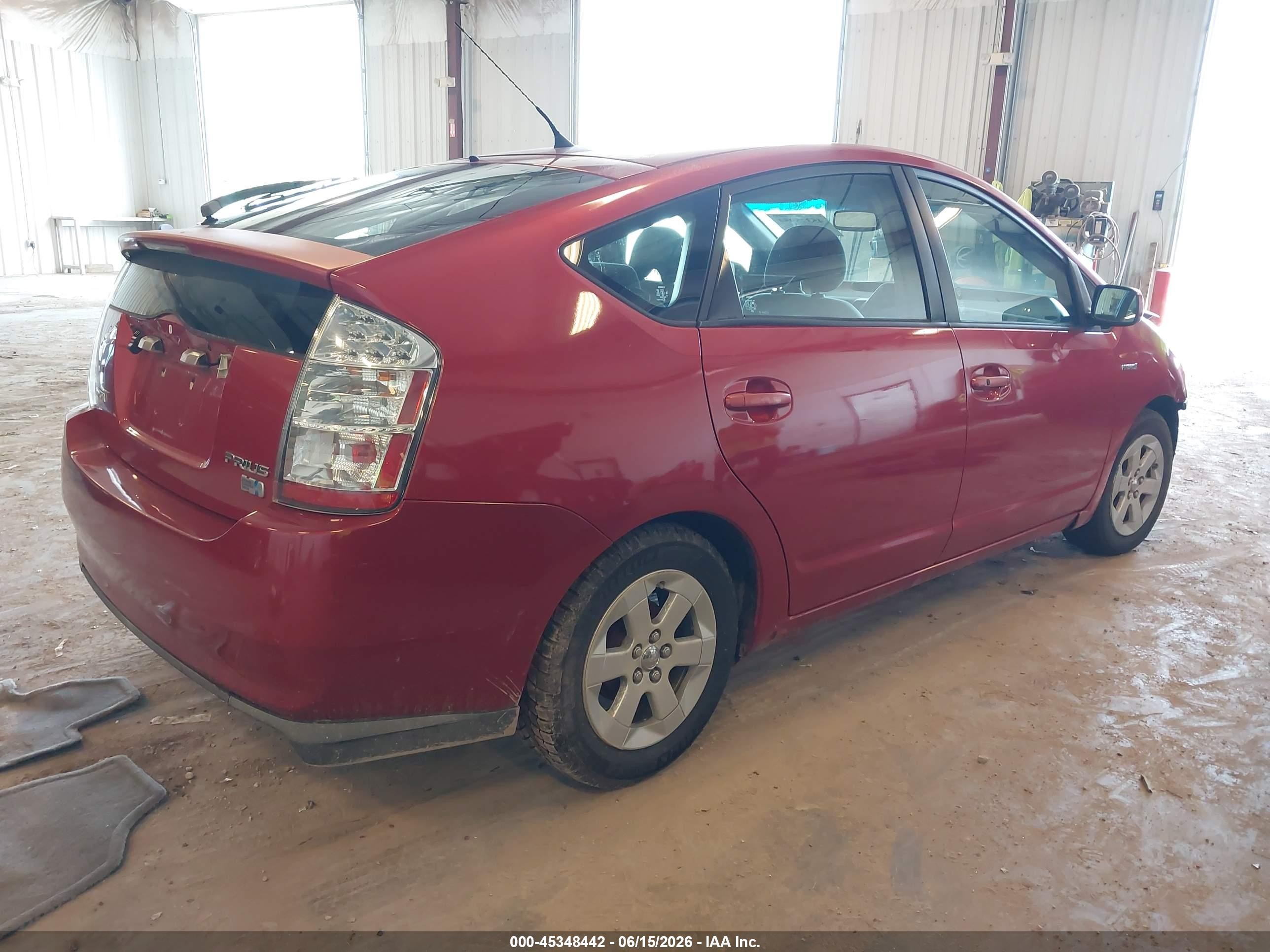 2008 Toyota Prius   Red vin: JTDKB20U383323227