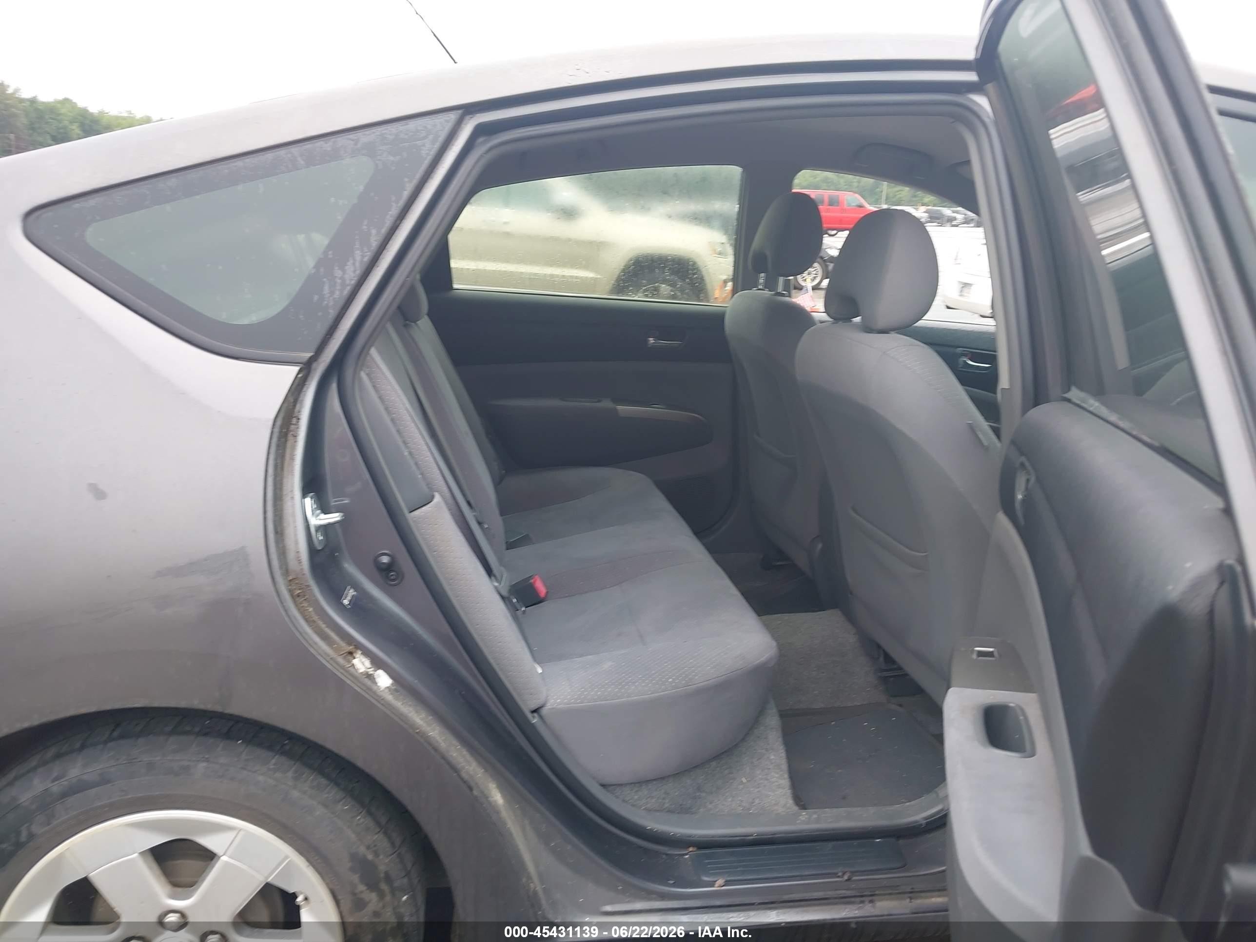 2008 Toyota Prius   Gray vin: JTDKB20U383328685