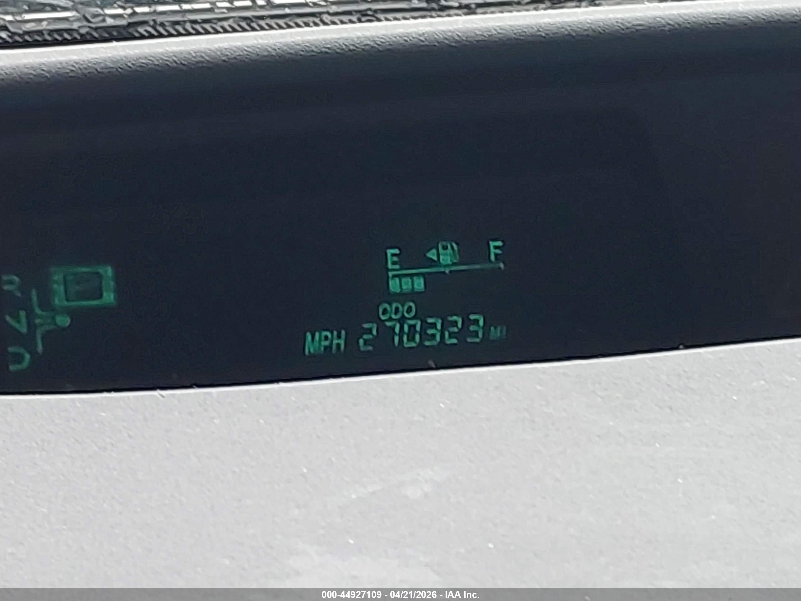 2008 Toyota Prius   Silver vin: JTDKB20U383335894