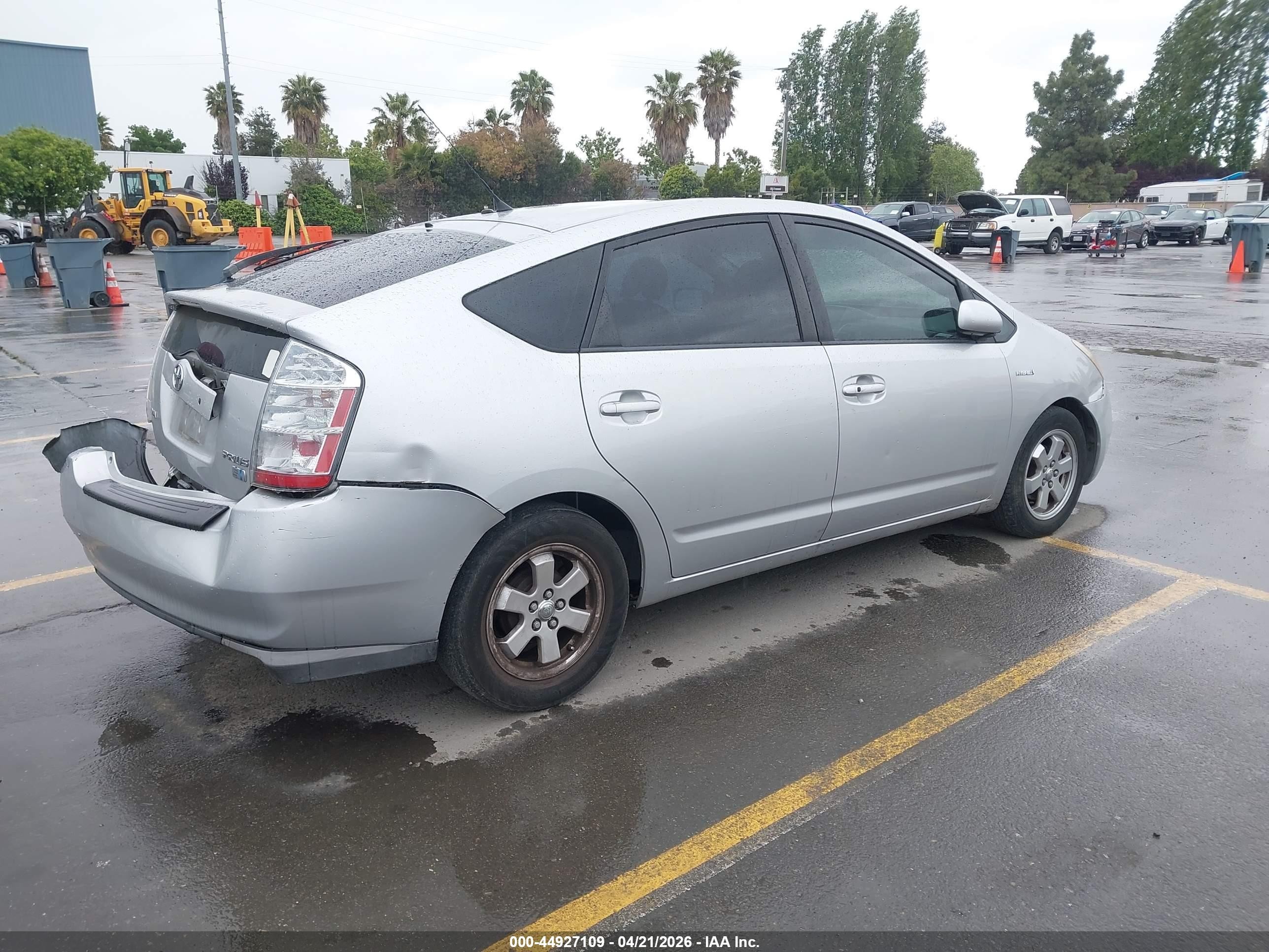 2008 Toyota Prius   Silver vin: JTDKB20U383335894