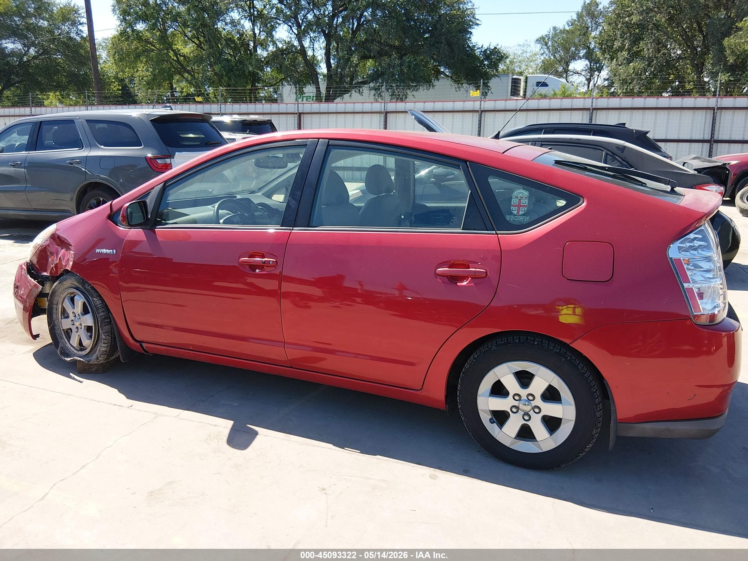 2008 Toyota Prius   Red vin: JTDKB20U383356583