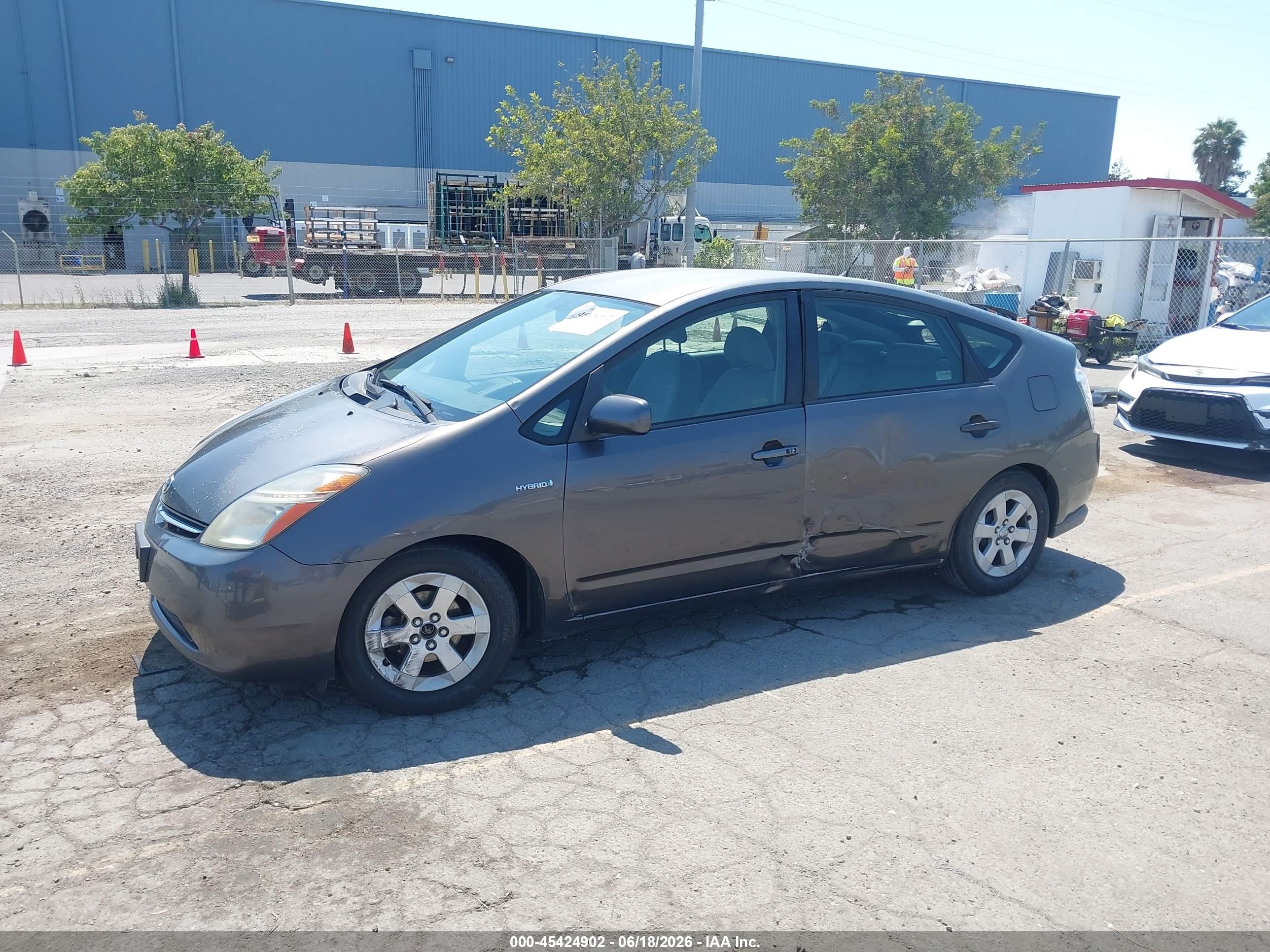 2008 Toyota Prius Gray vin: JTDKB20U383389342