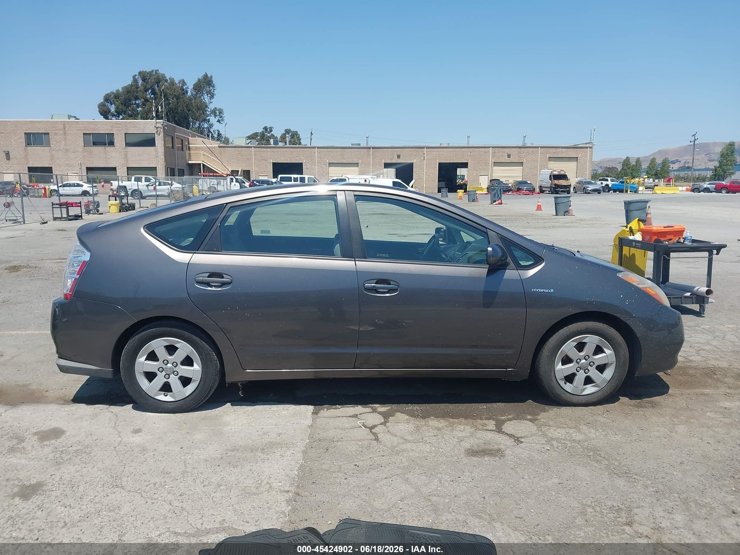 2008 Toyota Prius Gray vin: JTDKB20U383389342