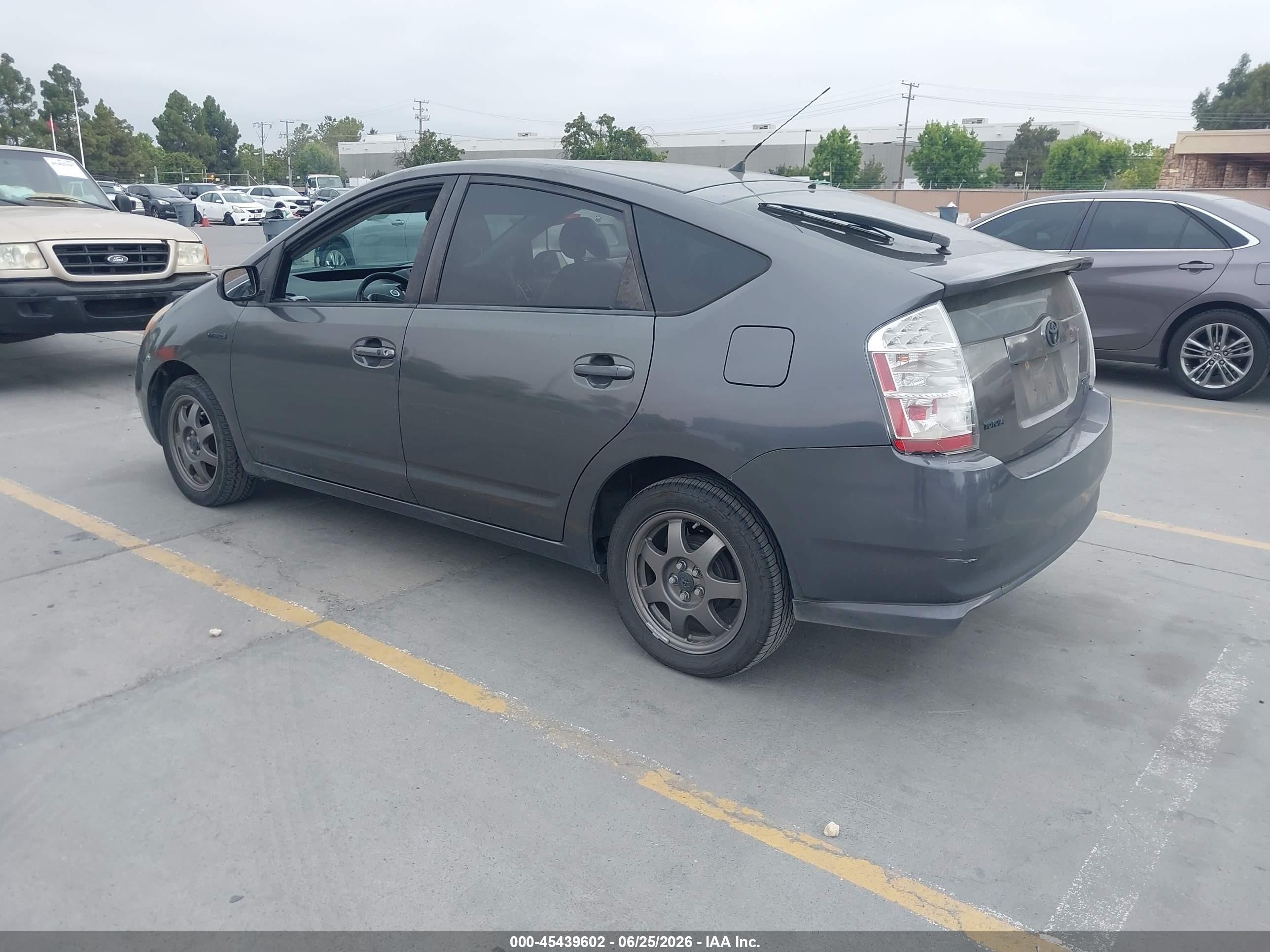 2008 Toyota Prius Touring Green vin: JTDKB20U383444615