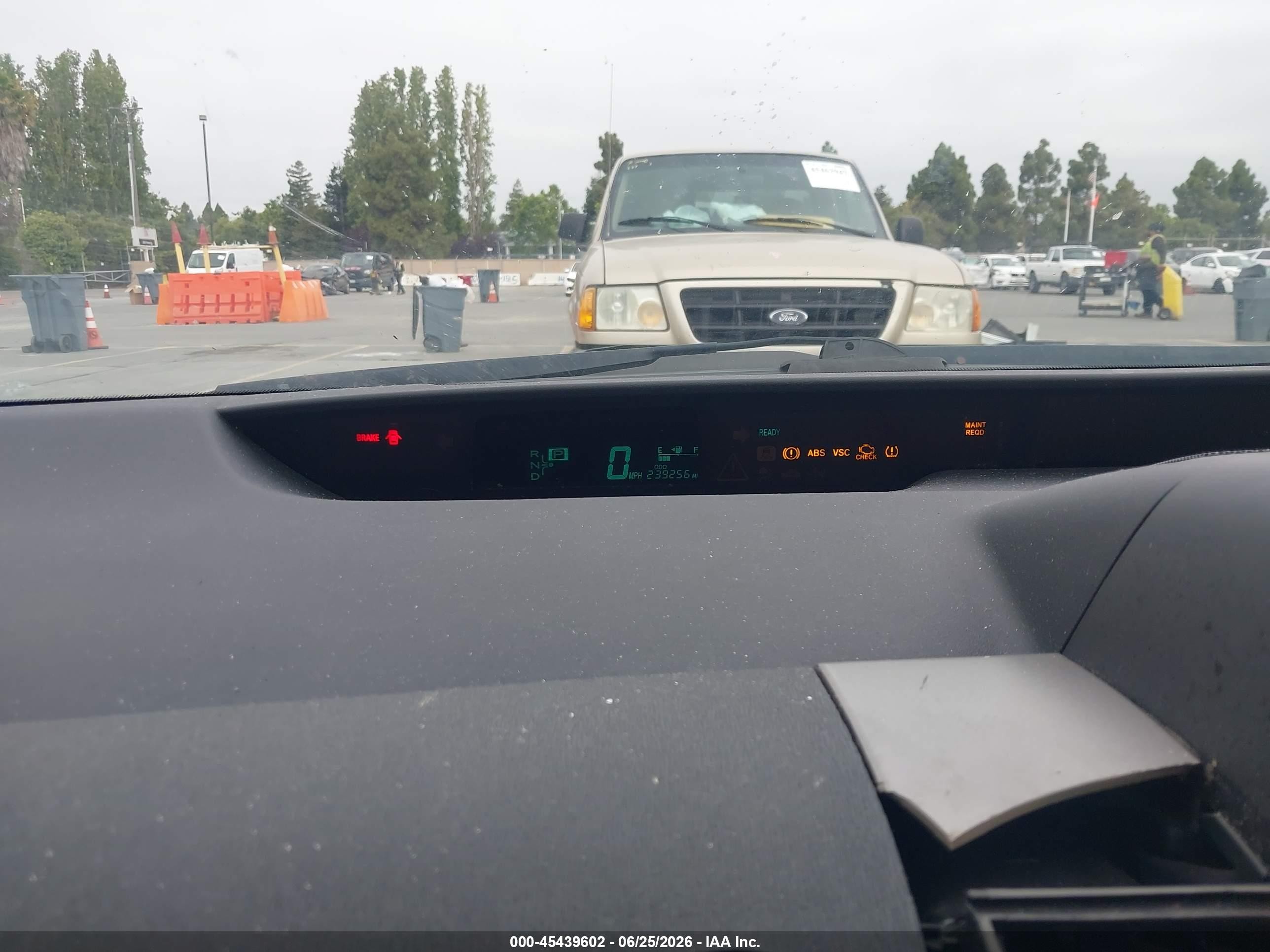 2008 Toyota Prius Touring Green vin: JTDKB20U383444615