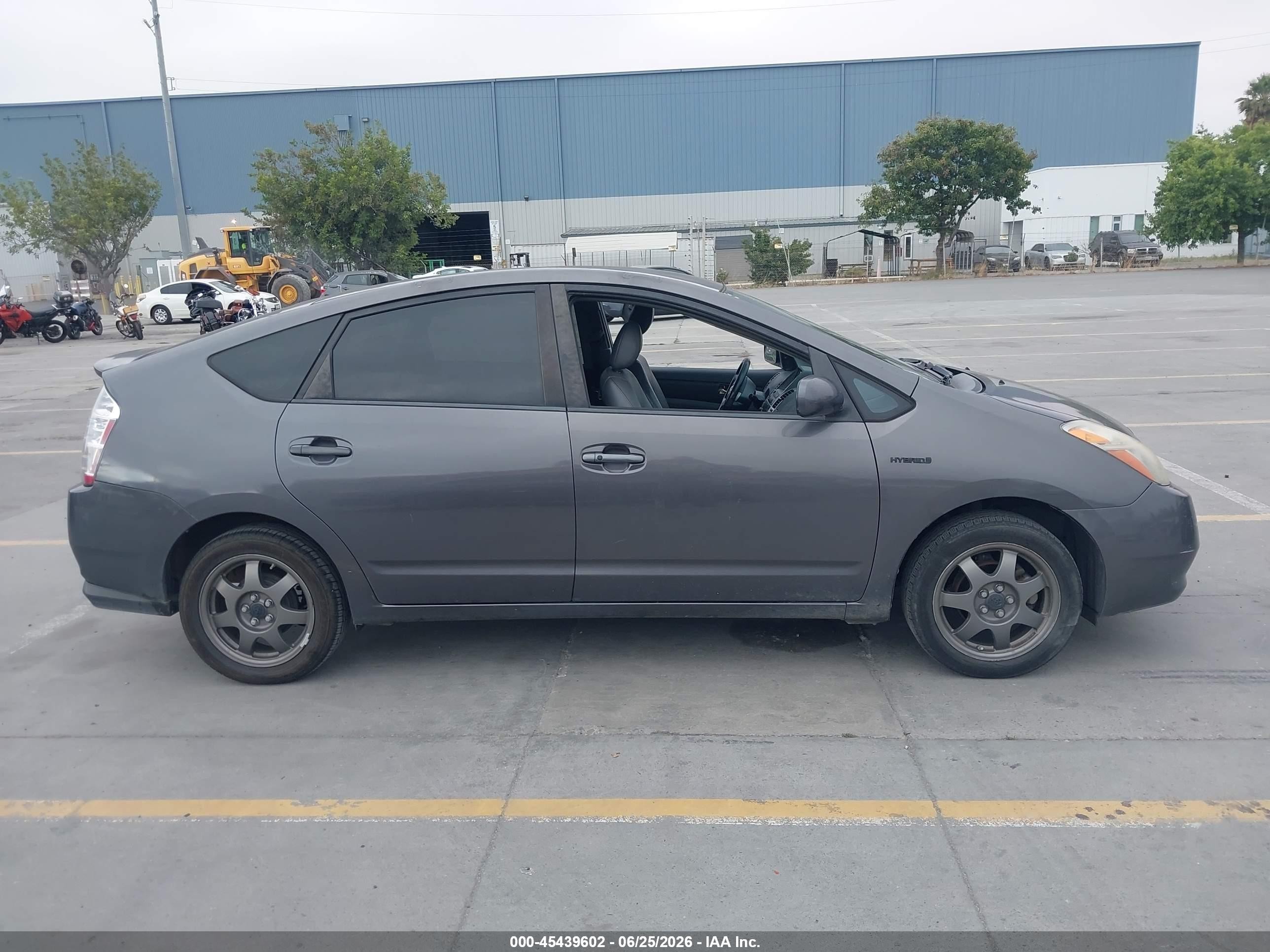 2008 Toyota Prius Touring Green vin: JTDKB20U383444615
