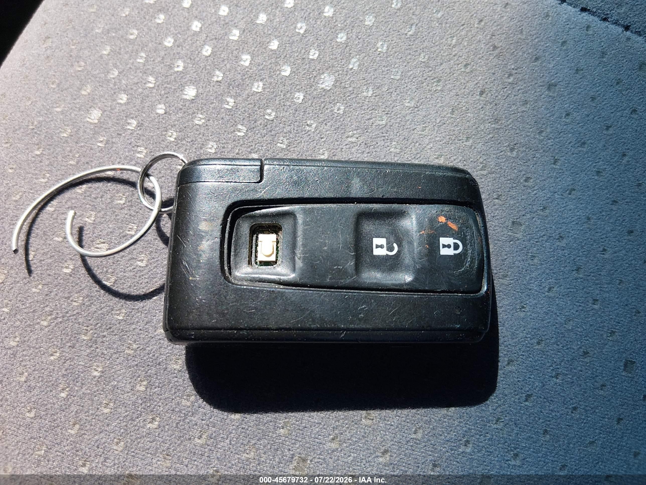 2008 Toyota Prius   Белый vin: JTDKB20U383454786