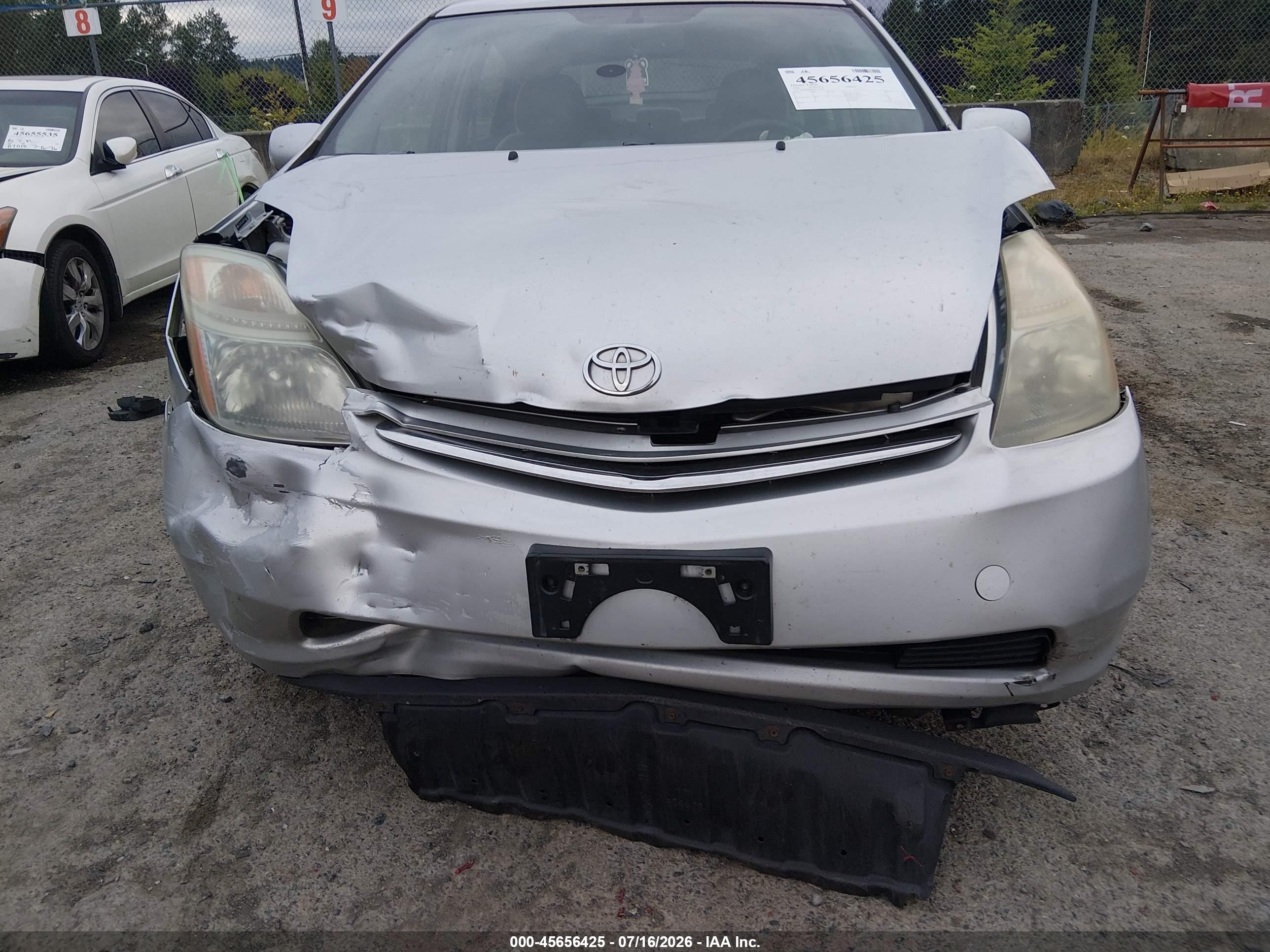 2008 Toyota Prius   Silver vin: JTDKB20U387740677