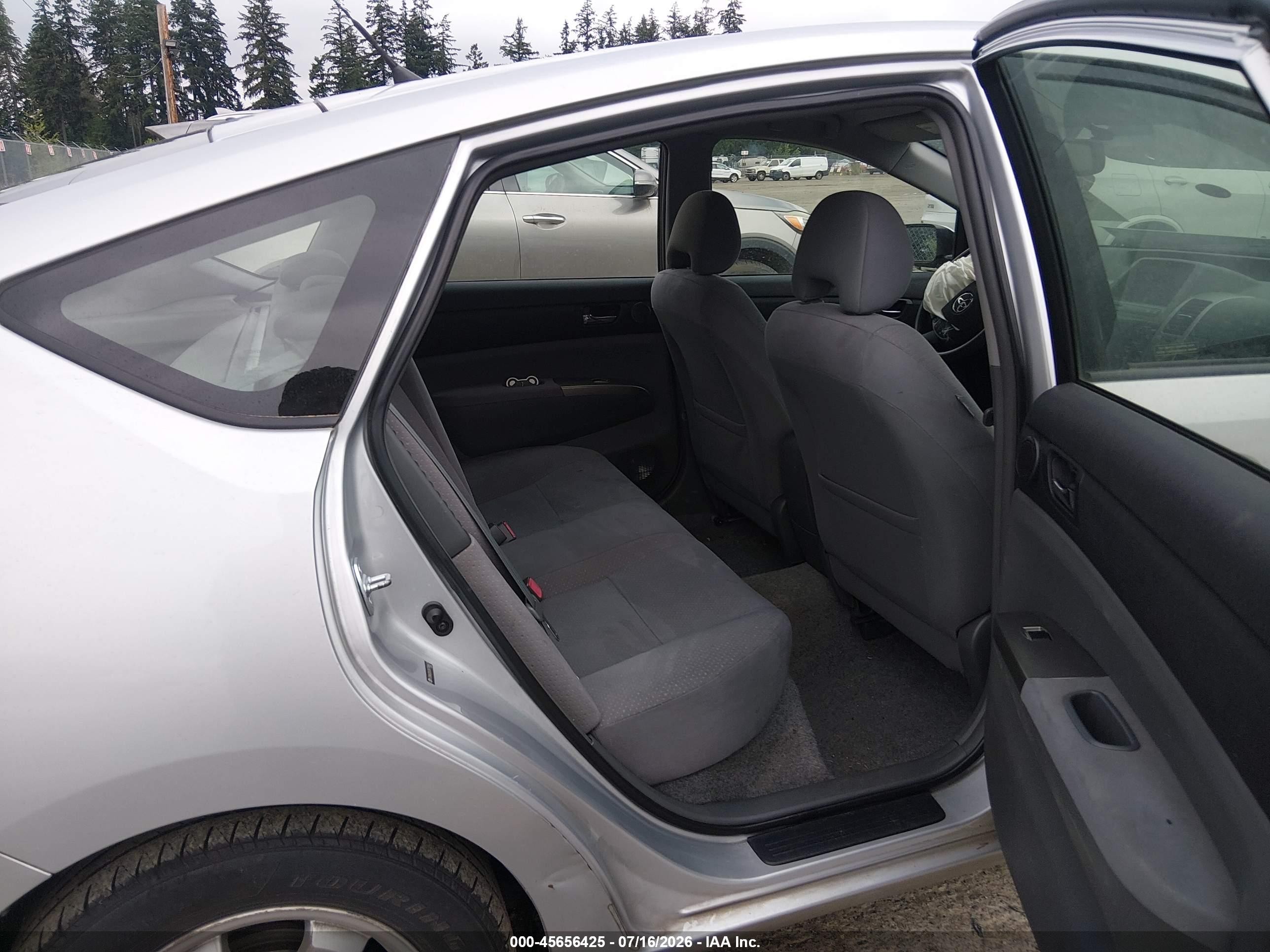 2008 Toyota Prius   Silver vin: JTDKB20U387740677