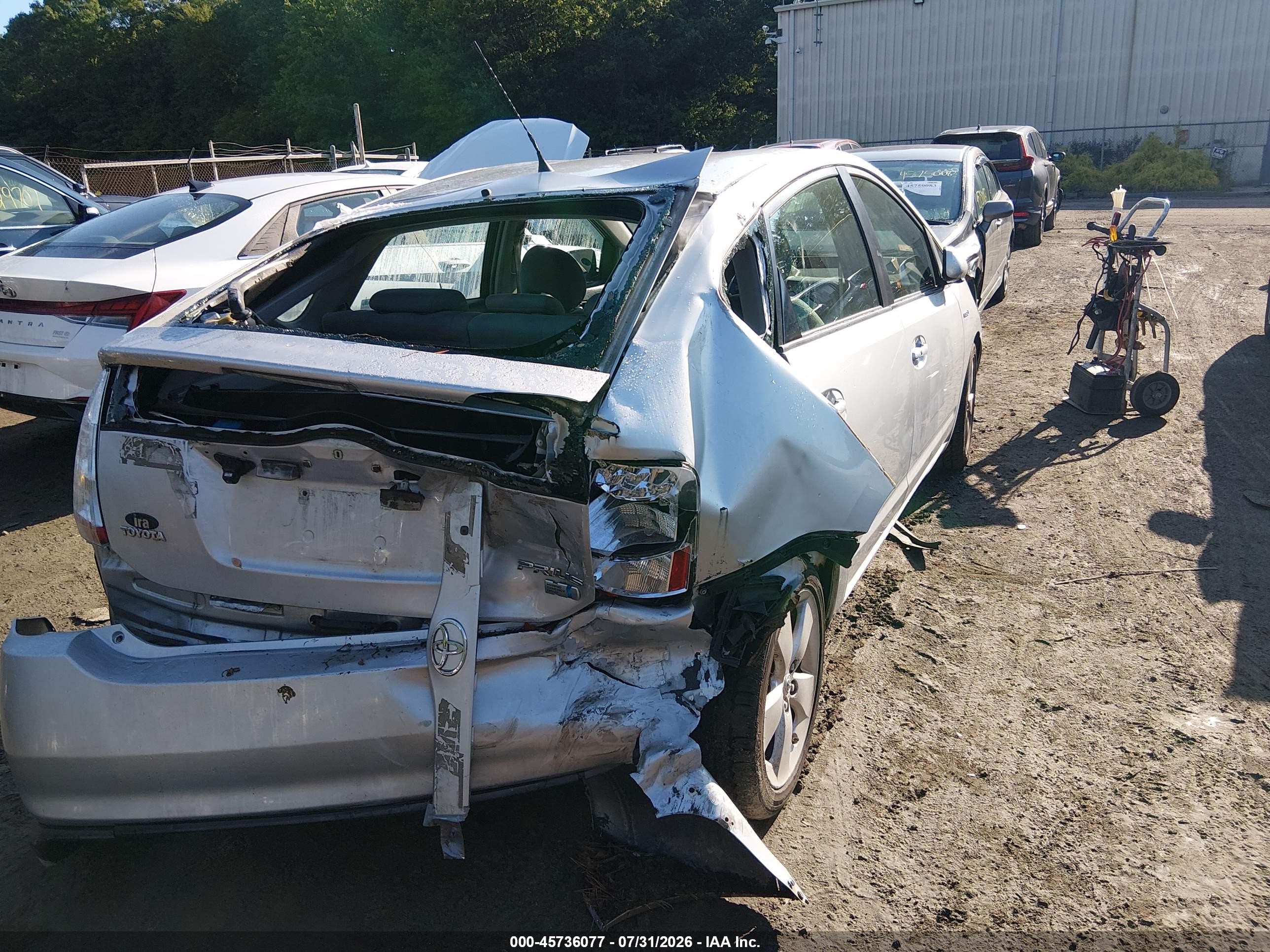 2008 Toyota Prius   Silver vin: JTDKB20U387764106