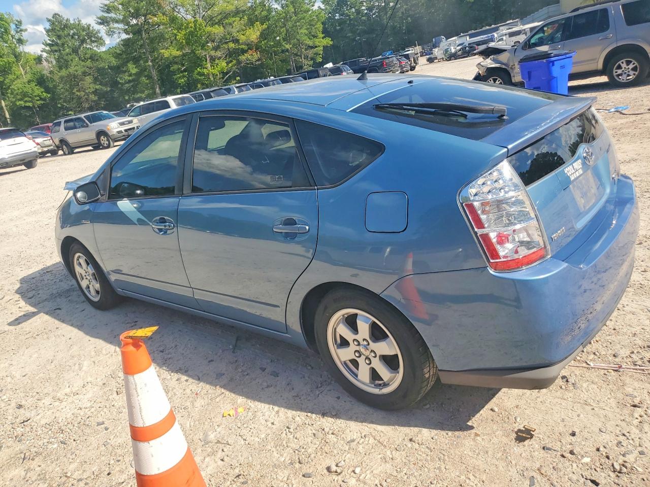 2008 Toyota Prius Base Blue vin: JTDKB20U387772545