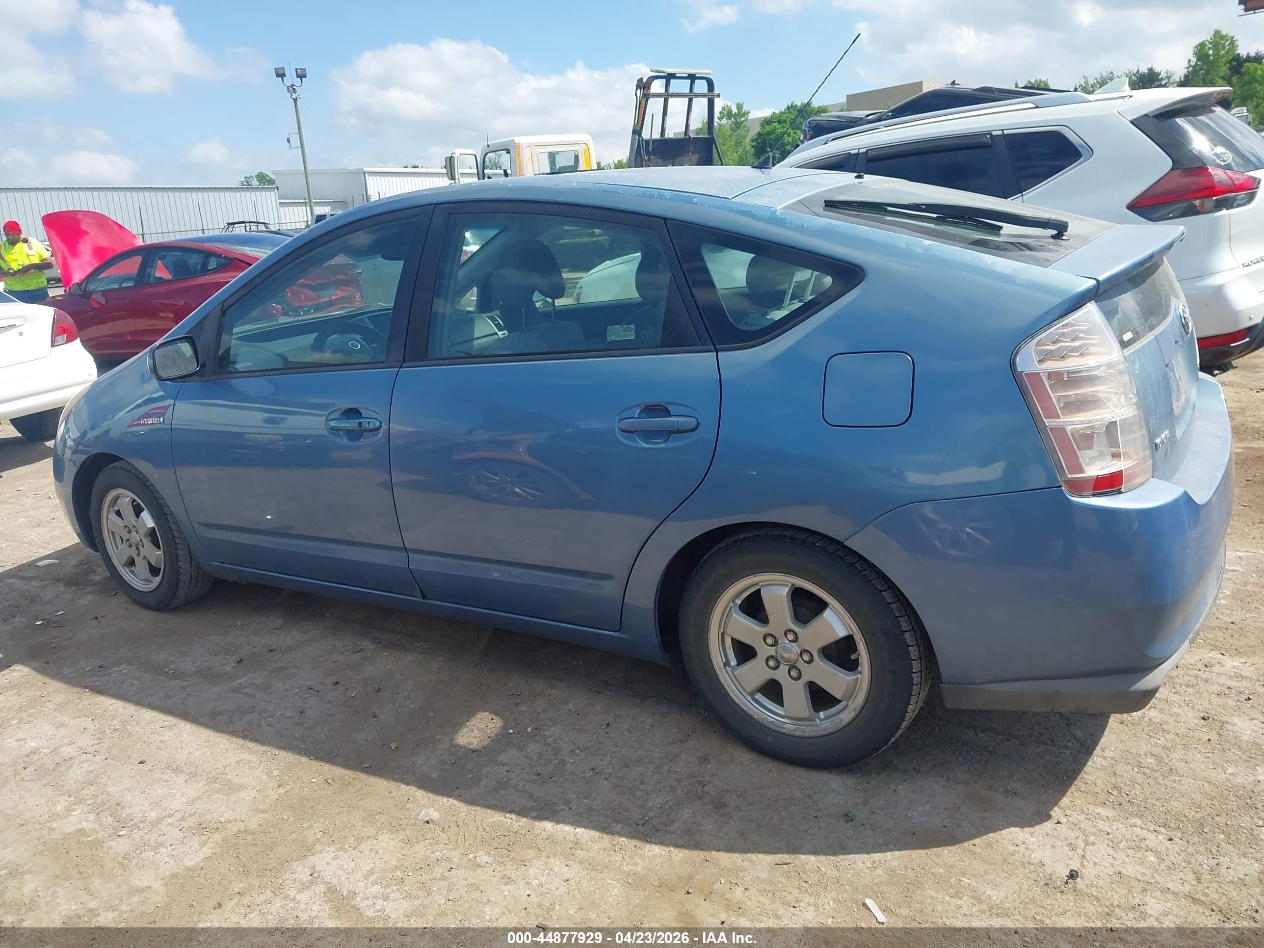 2008 Toyota Prius   Light Blue vin: JTDKB20U387774182