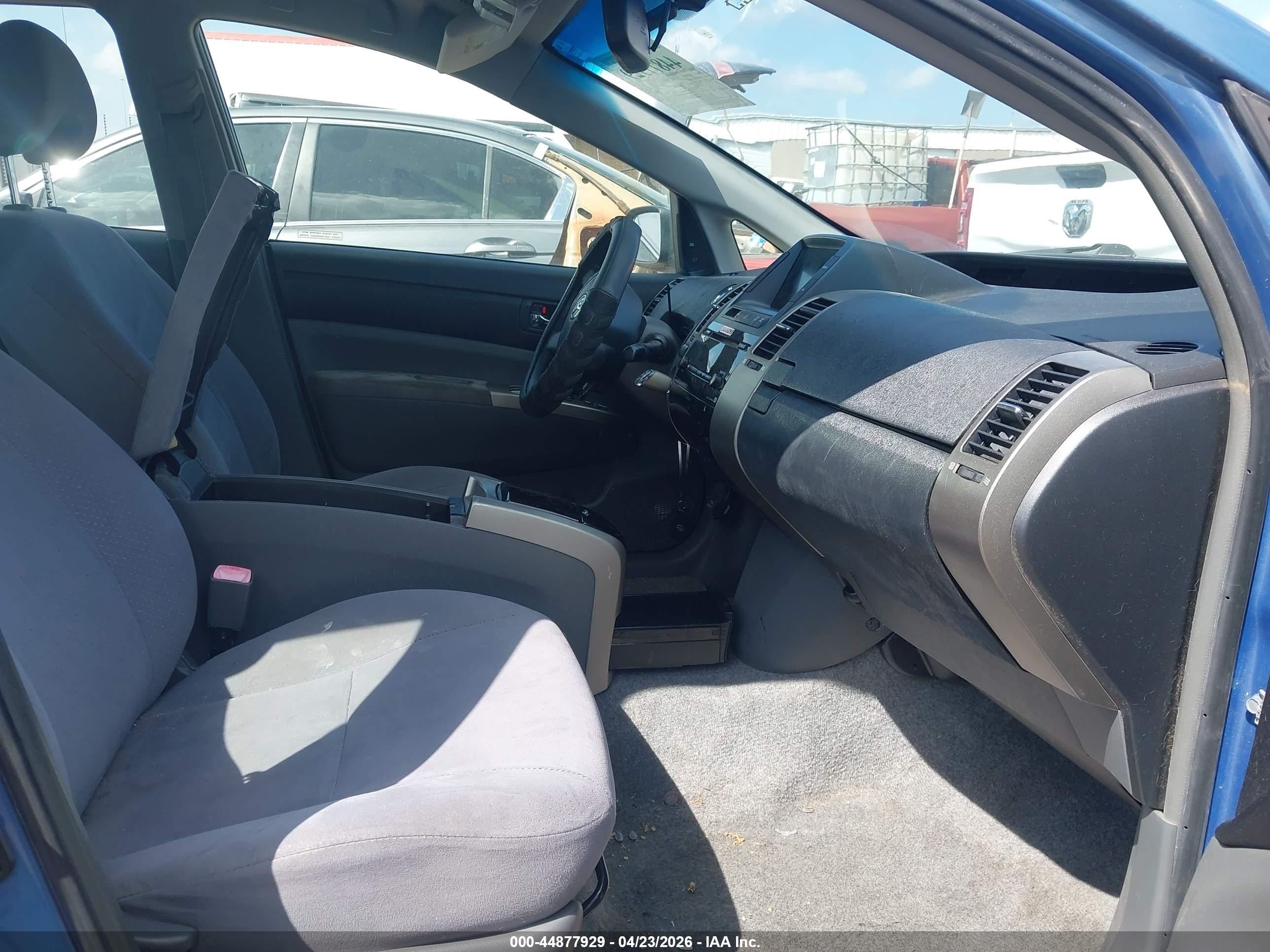 2008 Toyota Prius   Light Blue vin: JTDKB20U387774182